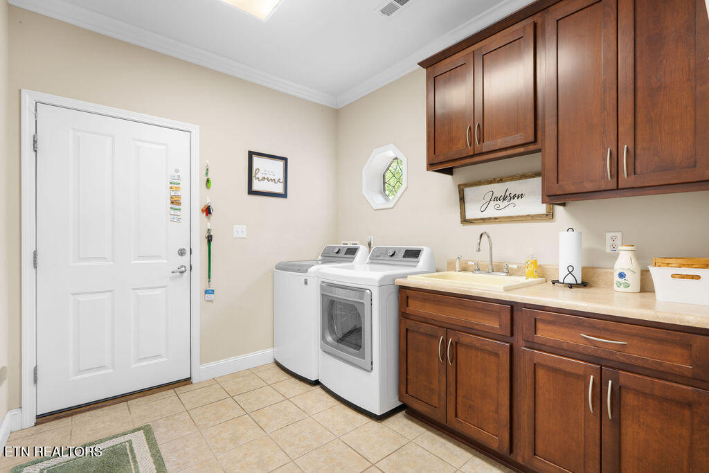 145 Daleyuhski Way Loudon TN 37774