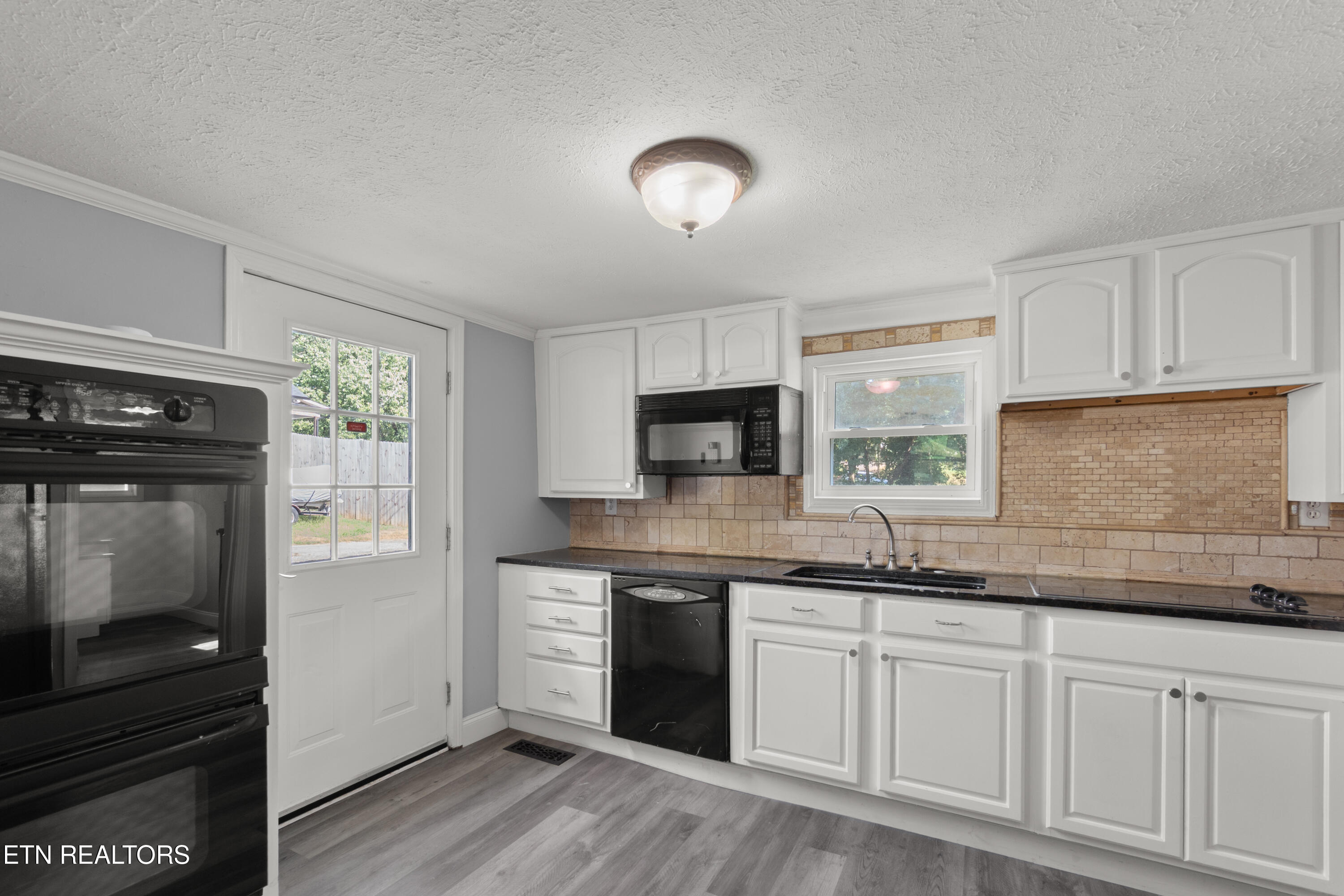2028 Bernhurst Drive Knoxville TN 37918