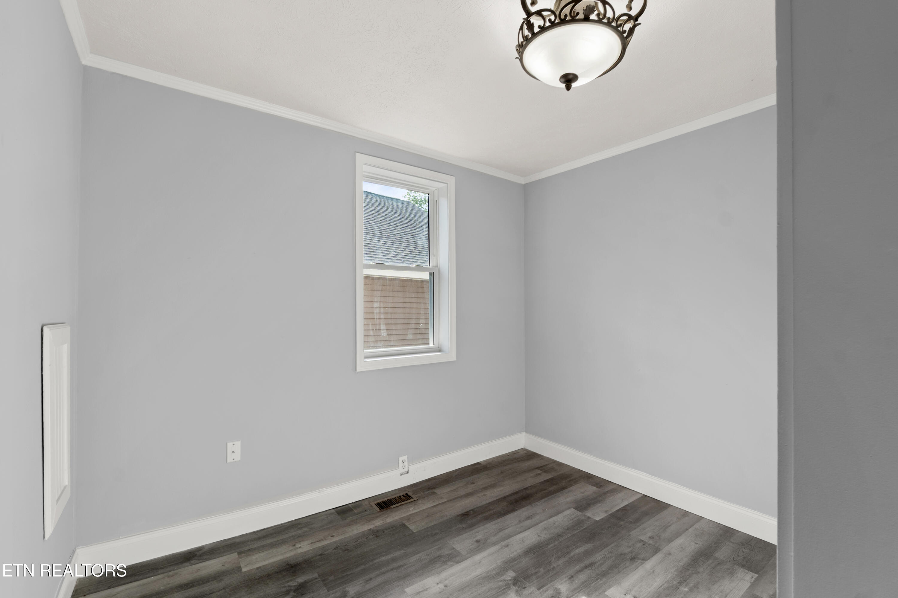 2028 Bernhurst Drive Knoxville TN 37918