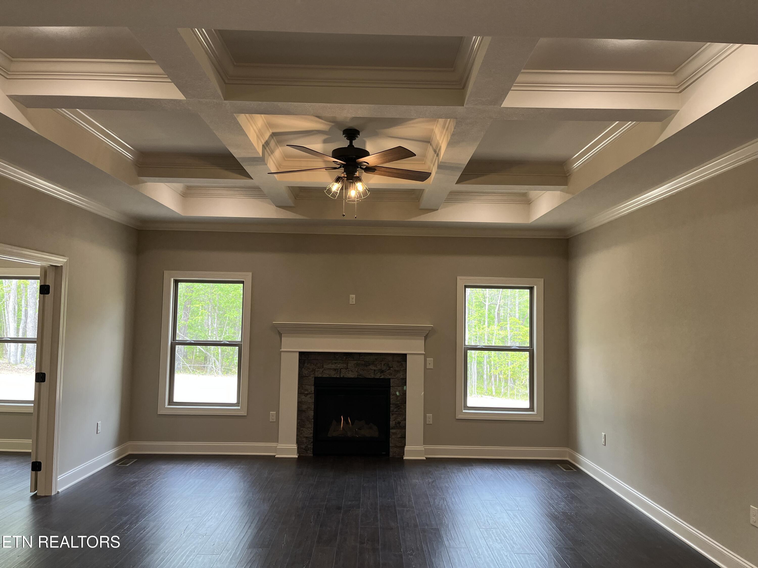 559 Leistner Drive Monterey TN 38574
