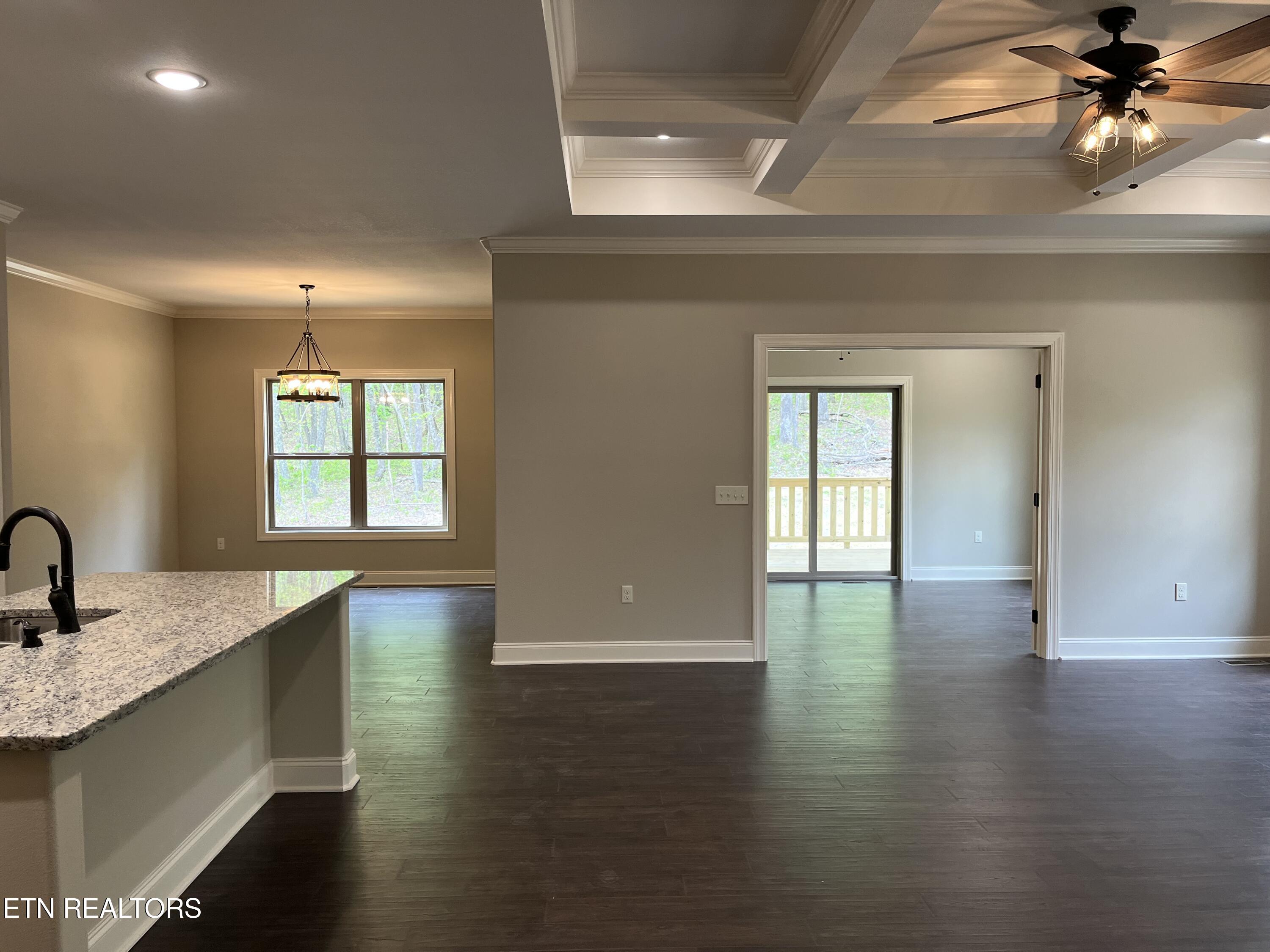 559 Leistner Drive Monterey TN 38574