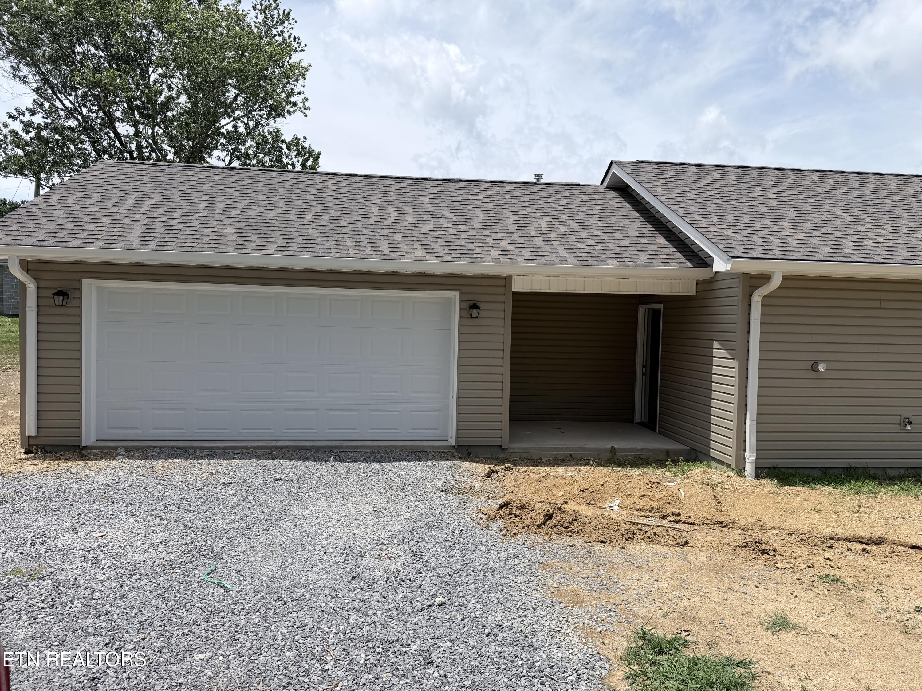 2532 E Clark Avenue Maryville TN 37804