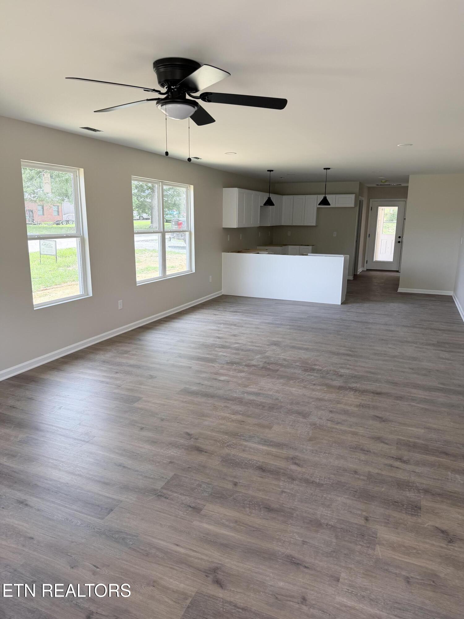 2532 E Clark Avenue Maryville TN 37804