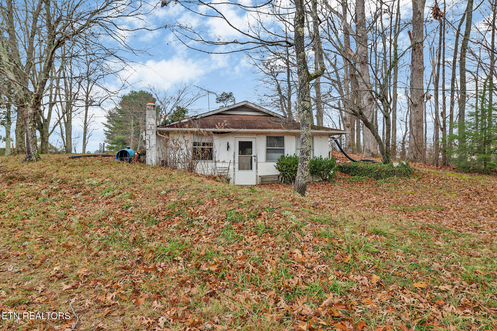 1903 Hanging Limb Highway Crawford TN 38554