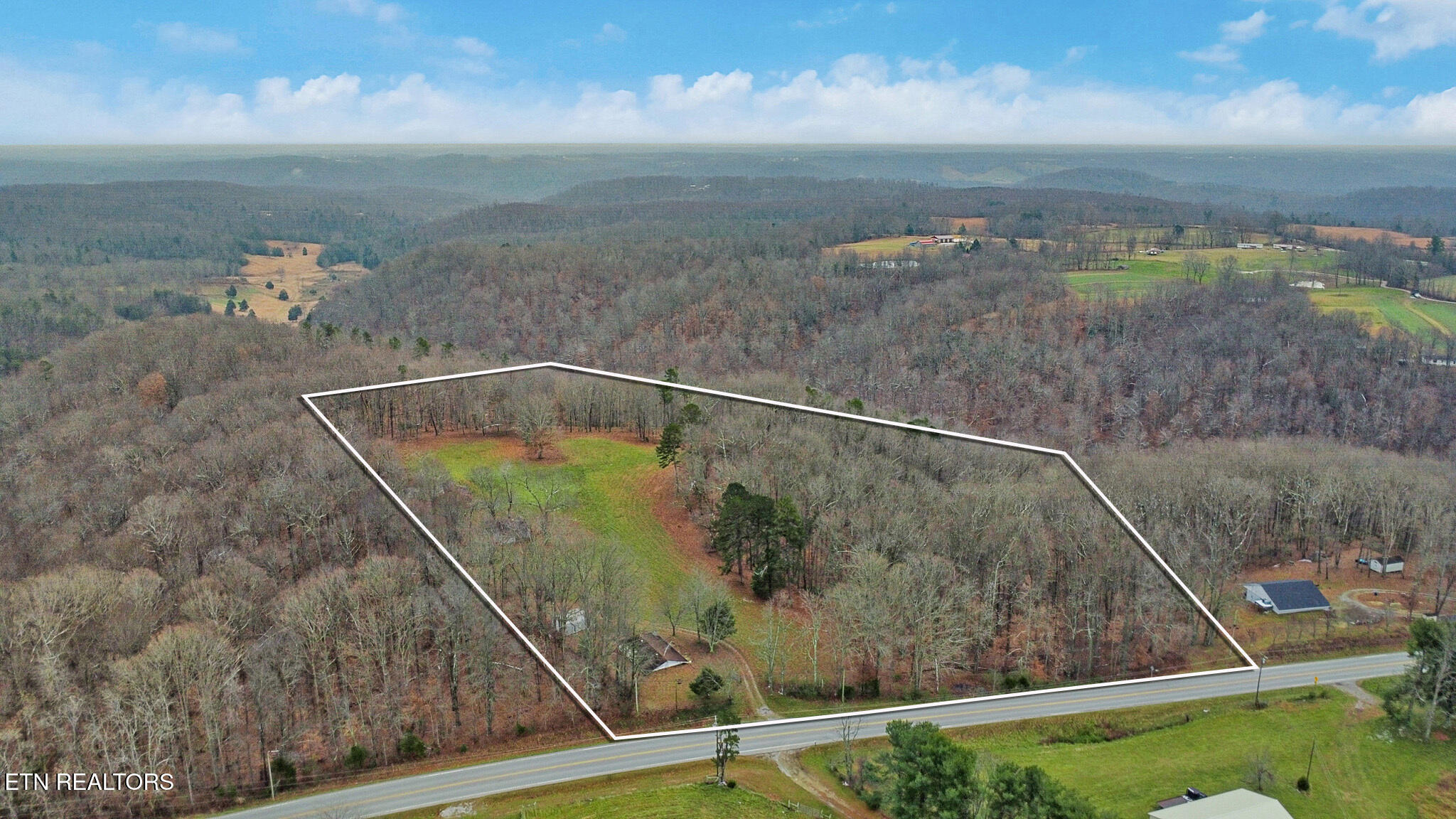 1903 Hanging Limb Highway Crawford TN 38554