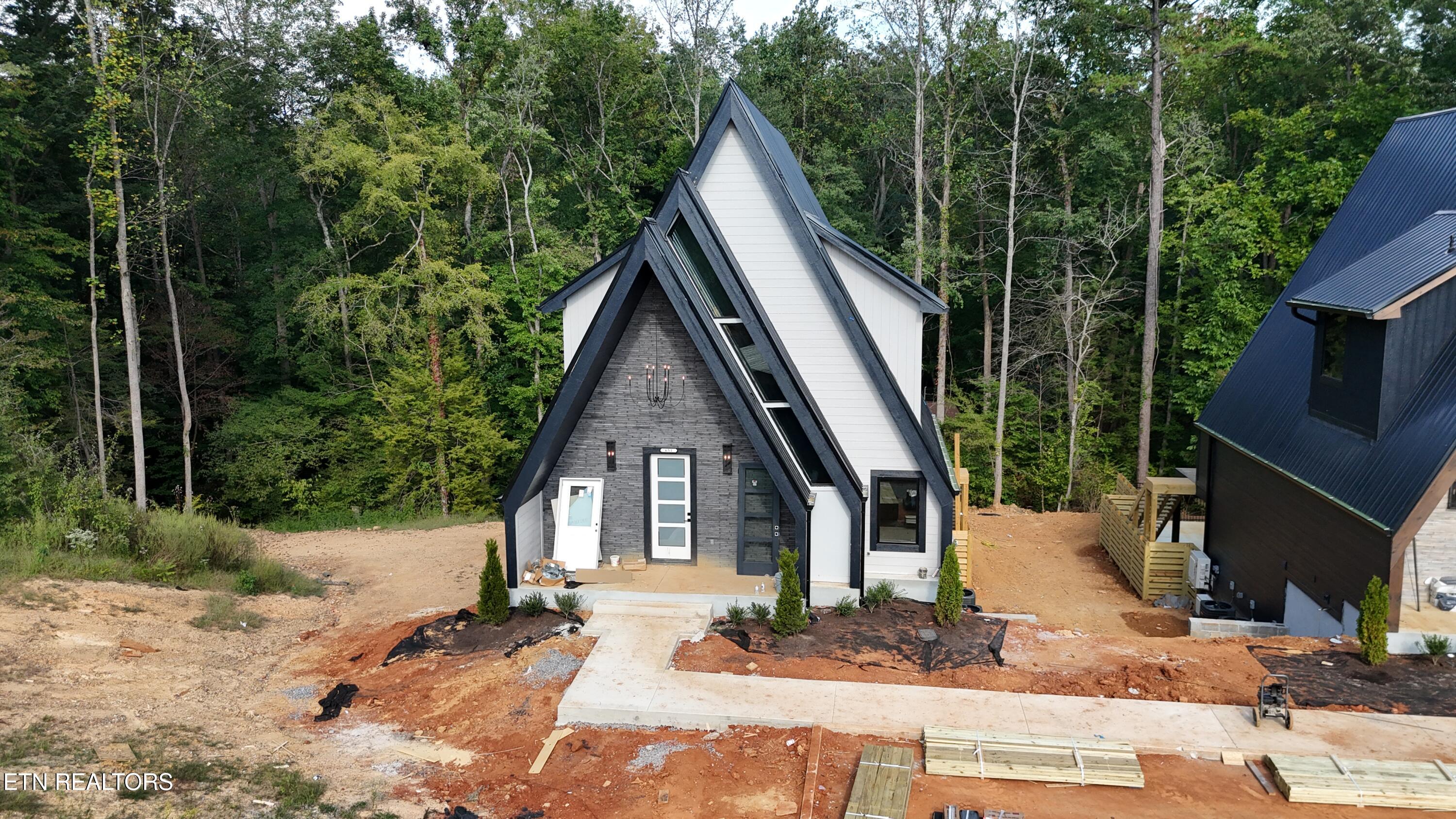 651 Longbow Way Pigeon Forge TN 37863