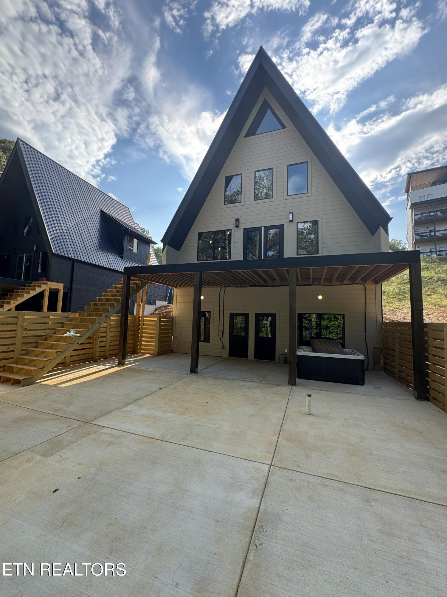 651 Longbow Way Pigeon Forge TN 37863