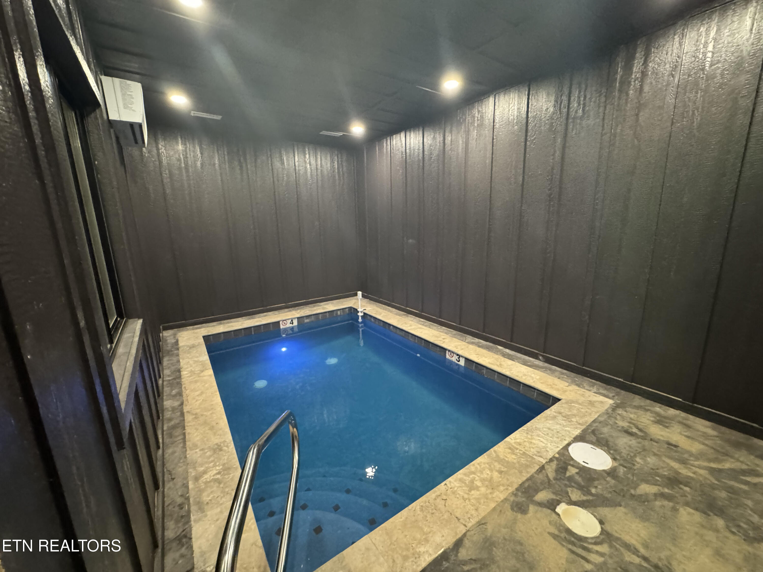 651 Longbow Way Pigeon Forge TN 37863