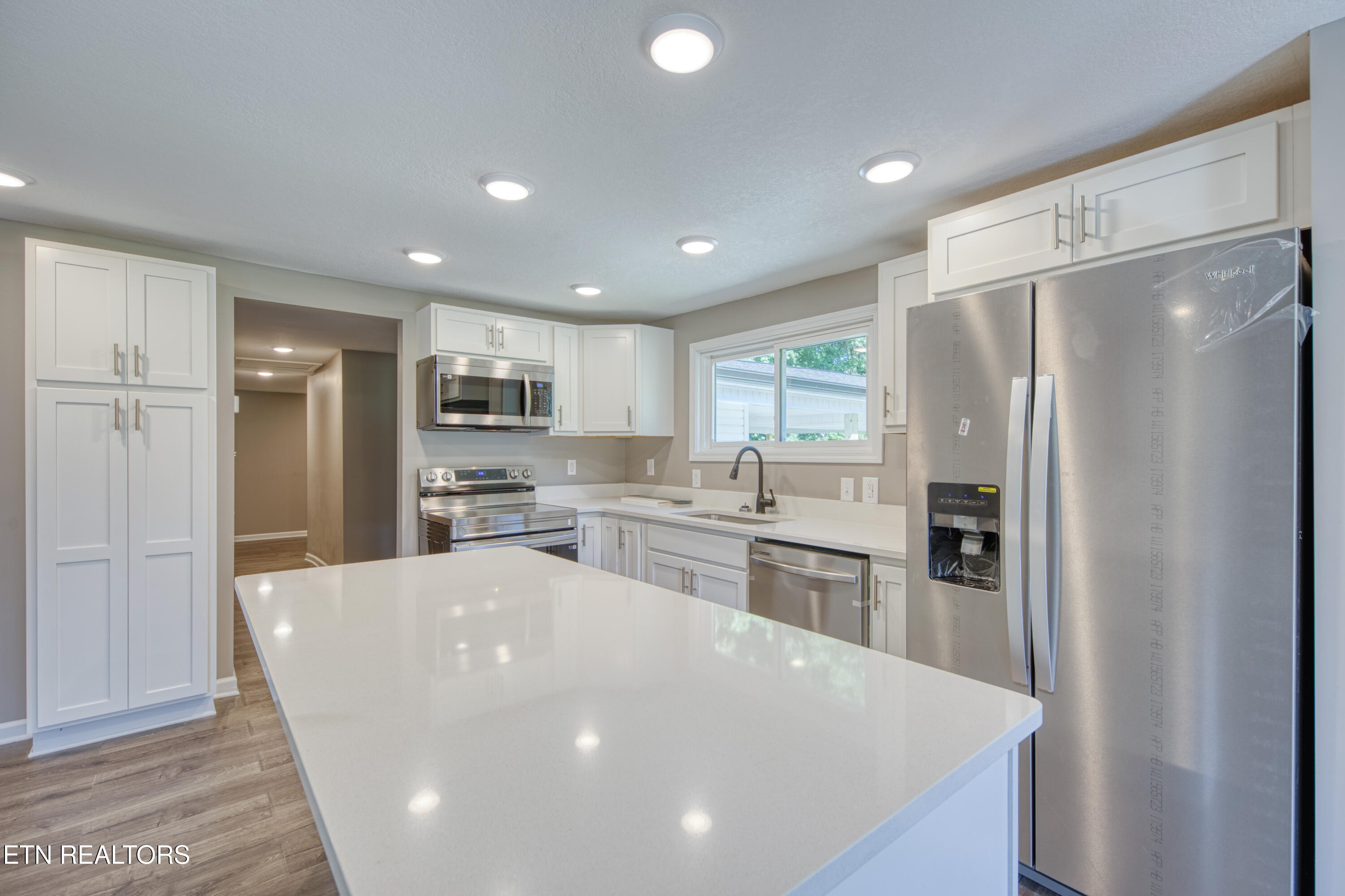 513 Alandale Drive Knoxville TN 37920