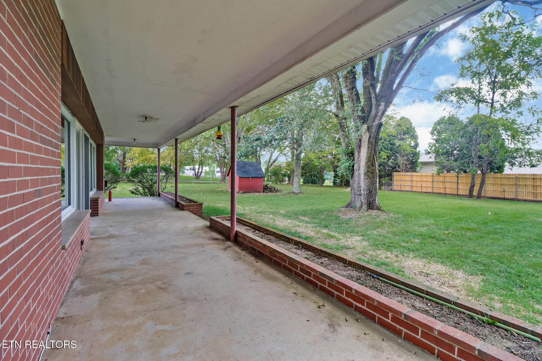 1378 Sparta Highway Crossville TN 38555