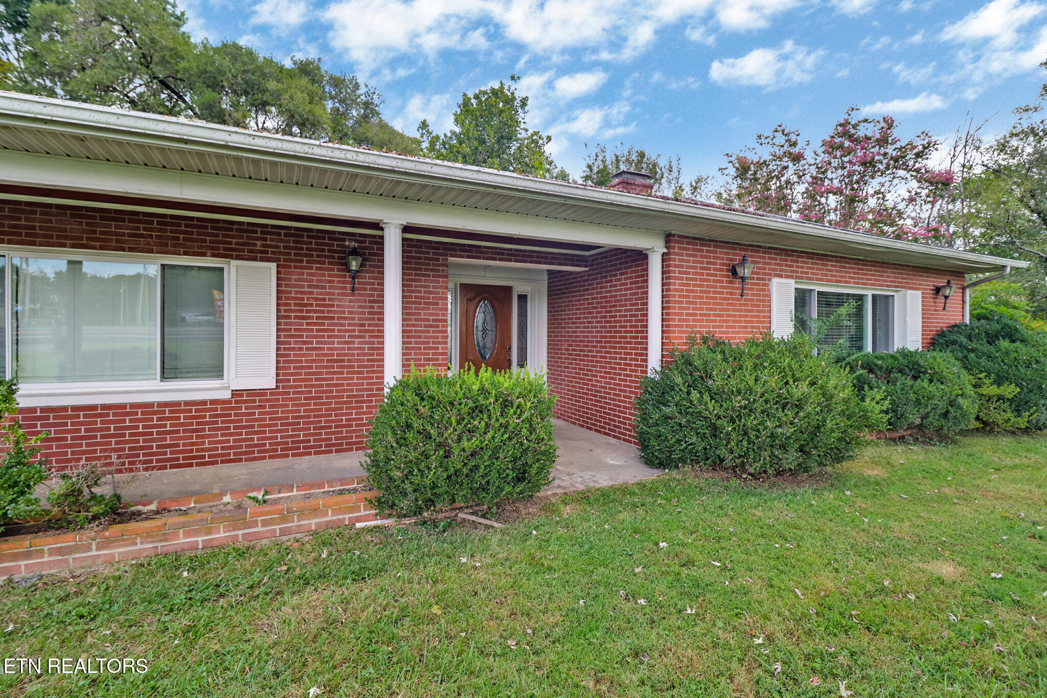 1378 Sparta Highway Crossville TN 38555