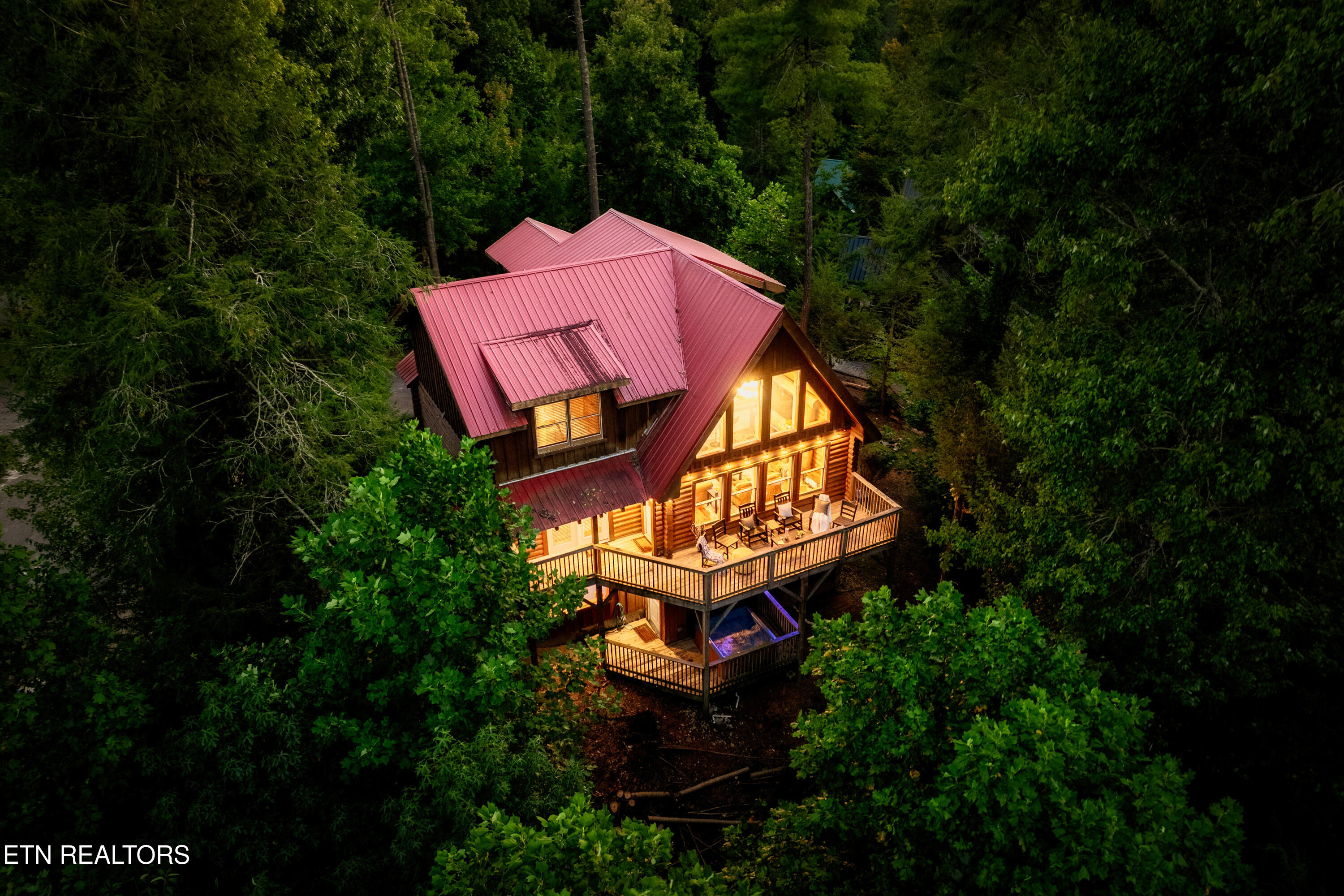 2615 Bear Crossing Way Sevierville TN 37862