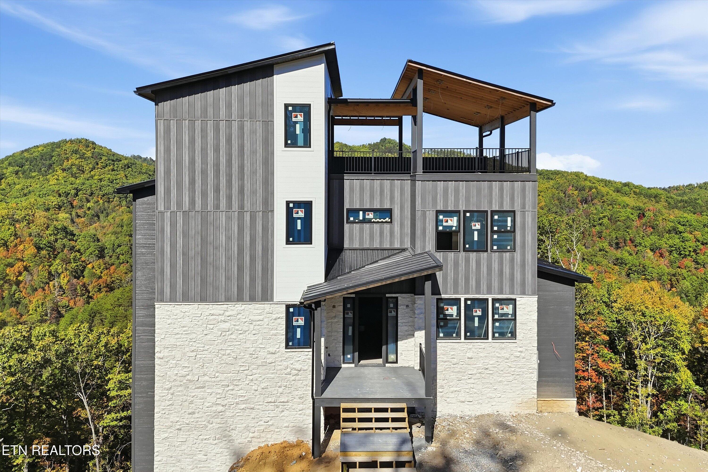 2860 Red Sky Drive Sevierville TN 37862