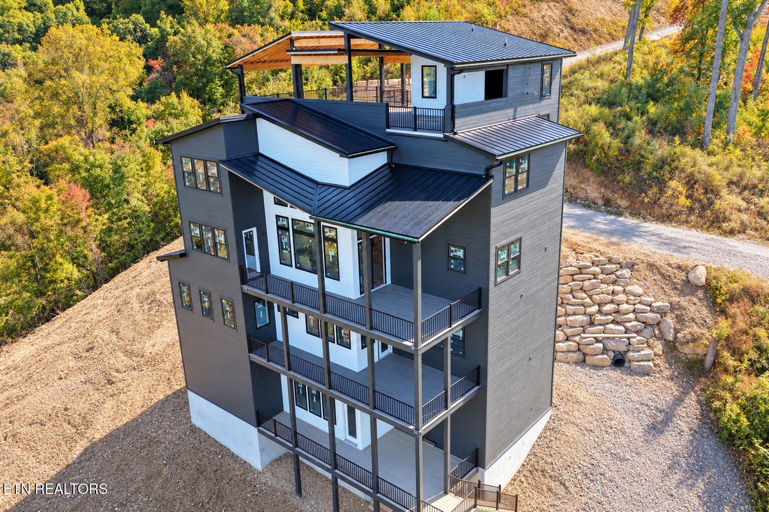 2860 Red Sky Drive Sevierville TN 37862