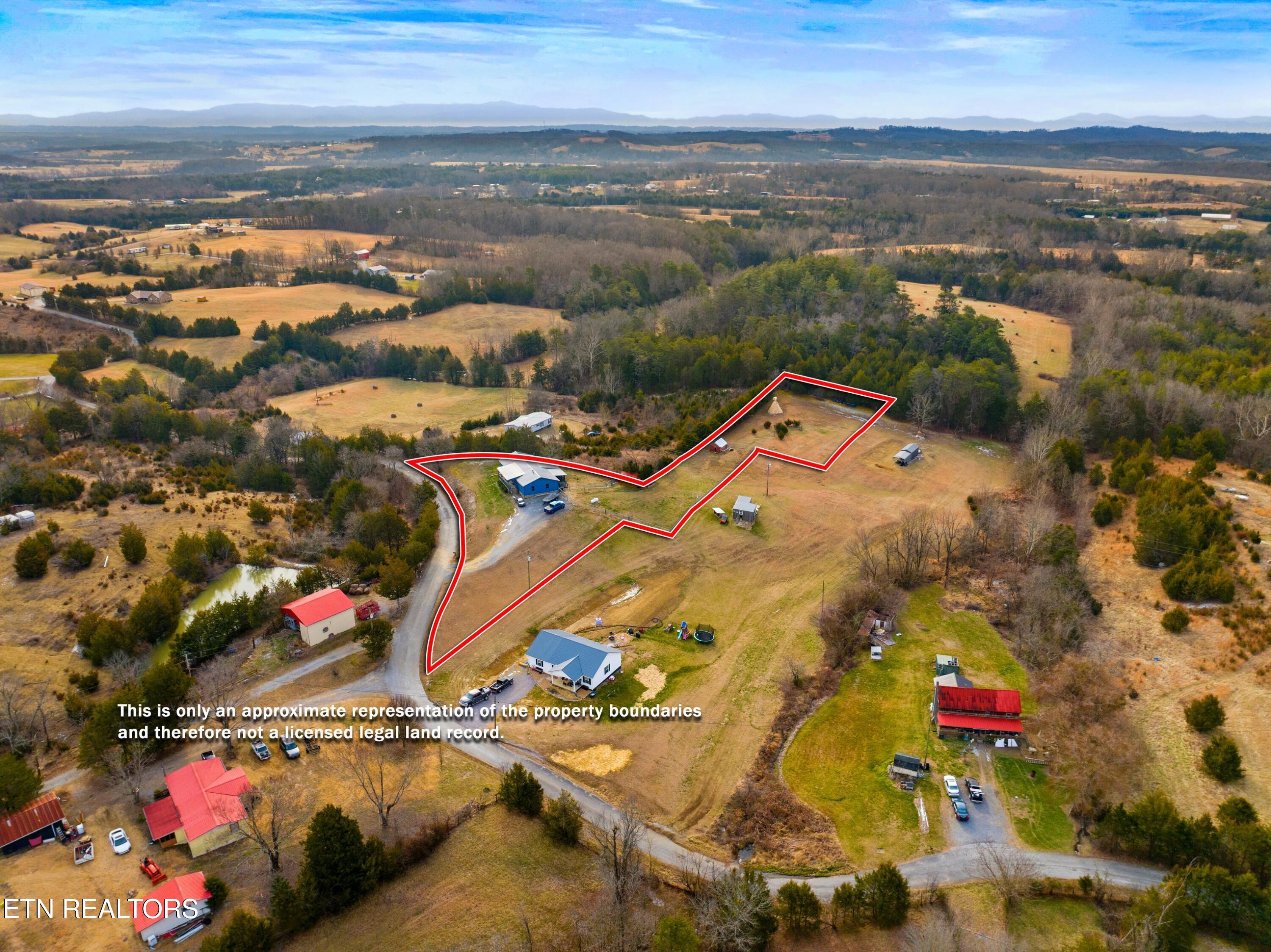 1690 Goodman Loop Bulls Gap TN 37711