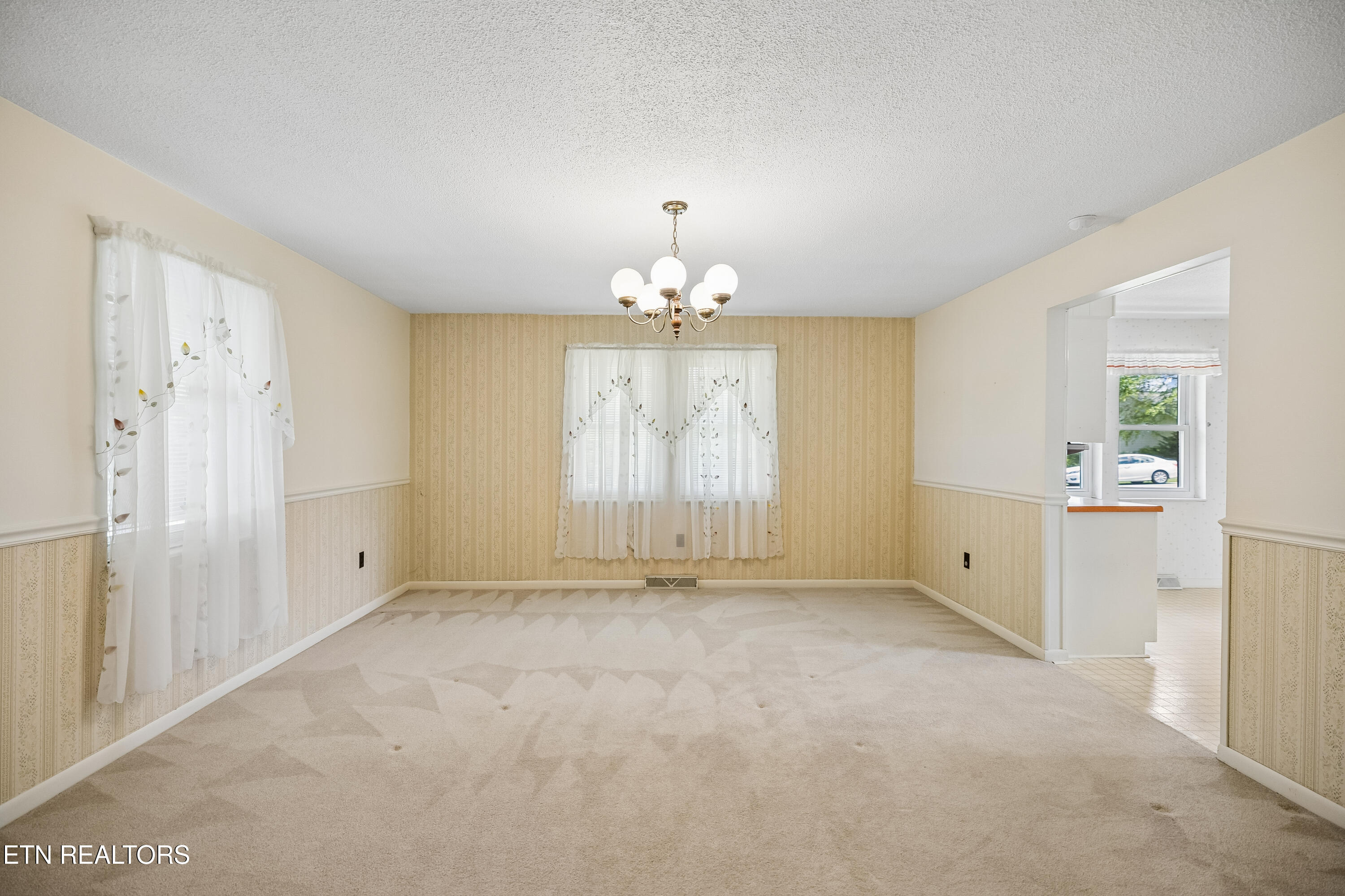 147 Meredith Road Lafollette TN 37766