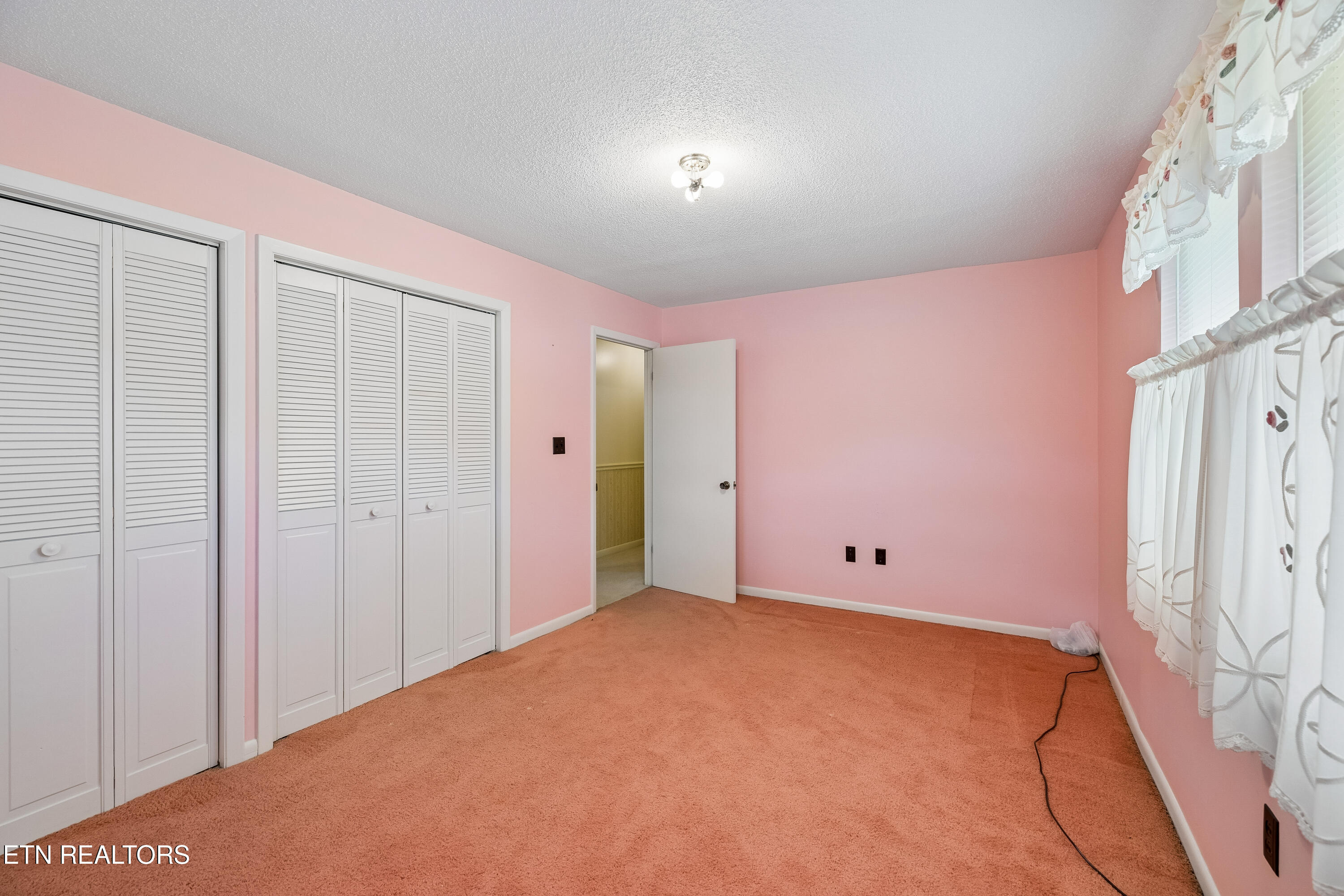 147 Meredith Road Lafollette TN 37766