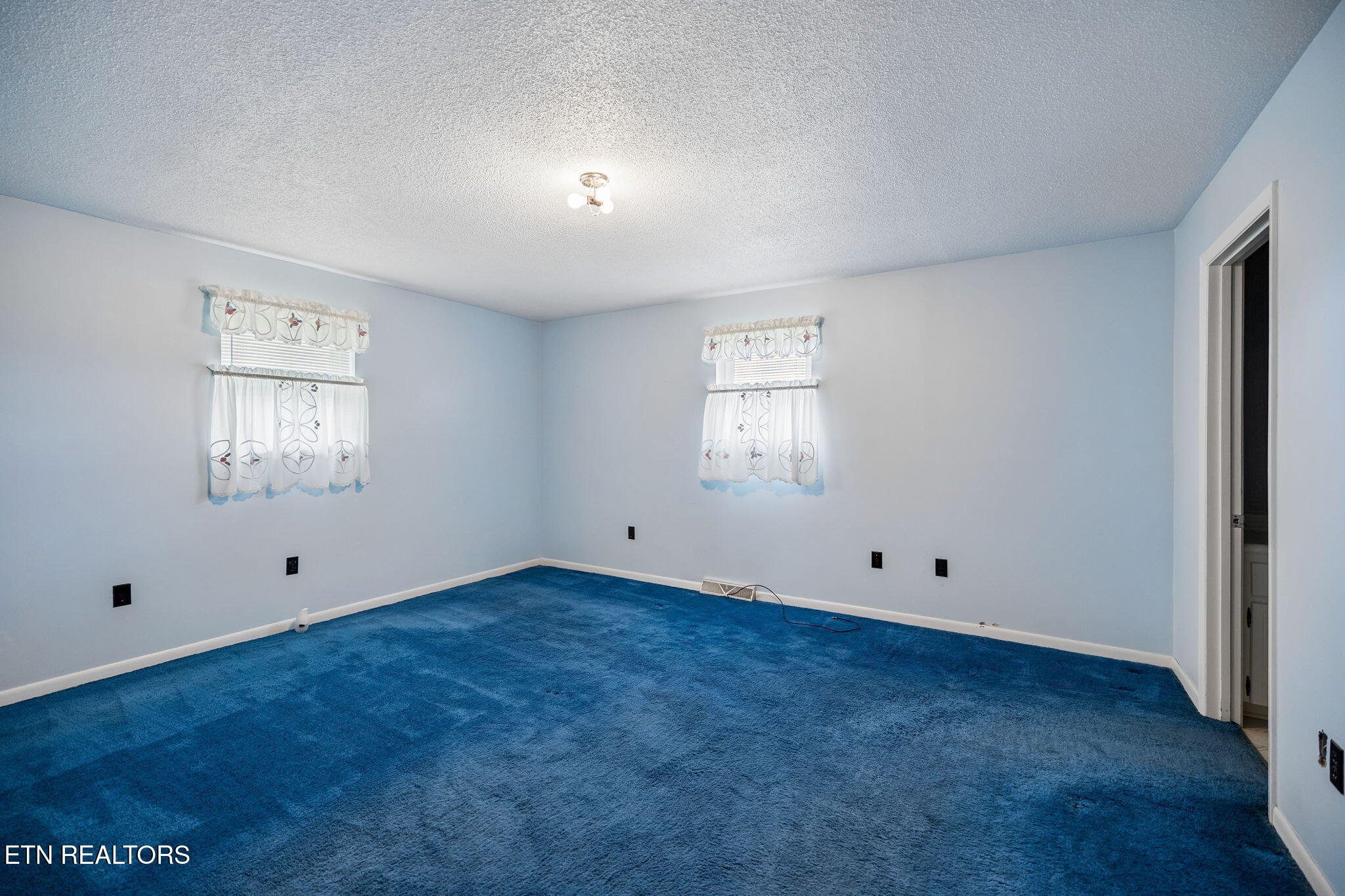 147 Meredith Road Lafollette TN 37766