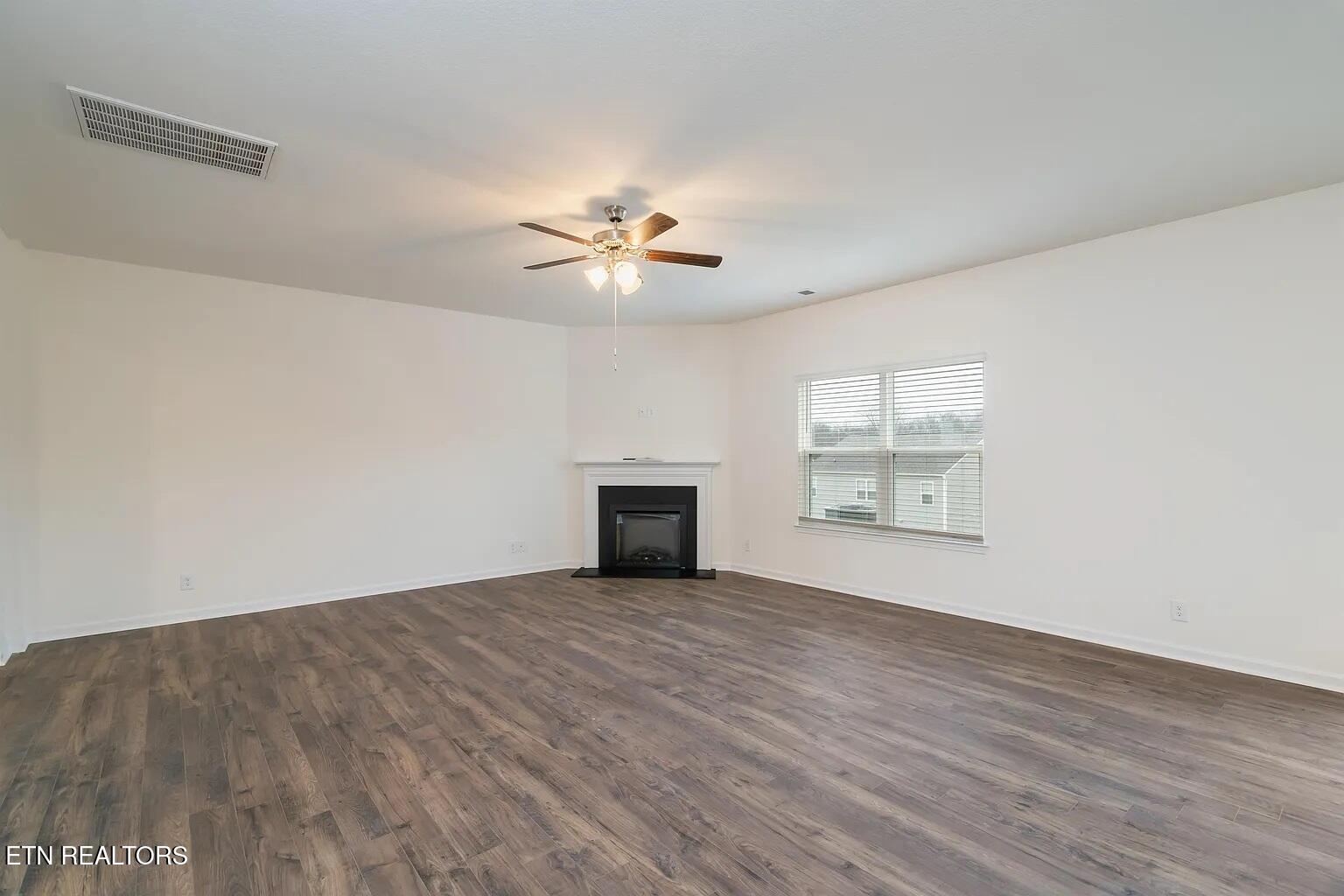 153 Kaley Lane Lenoir City TN 37771