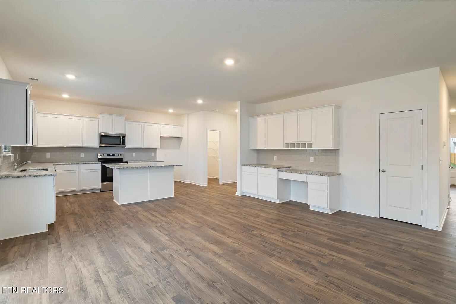 153 Kaley Lane Lenoir City TN 37771