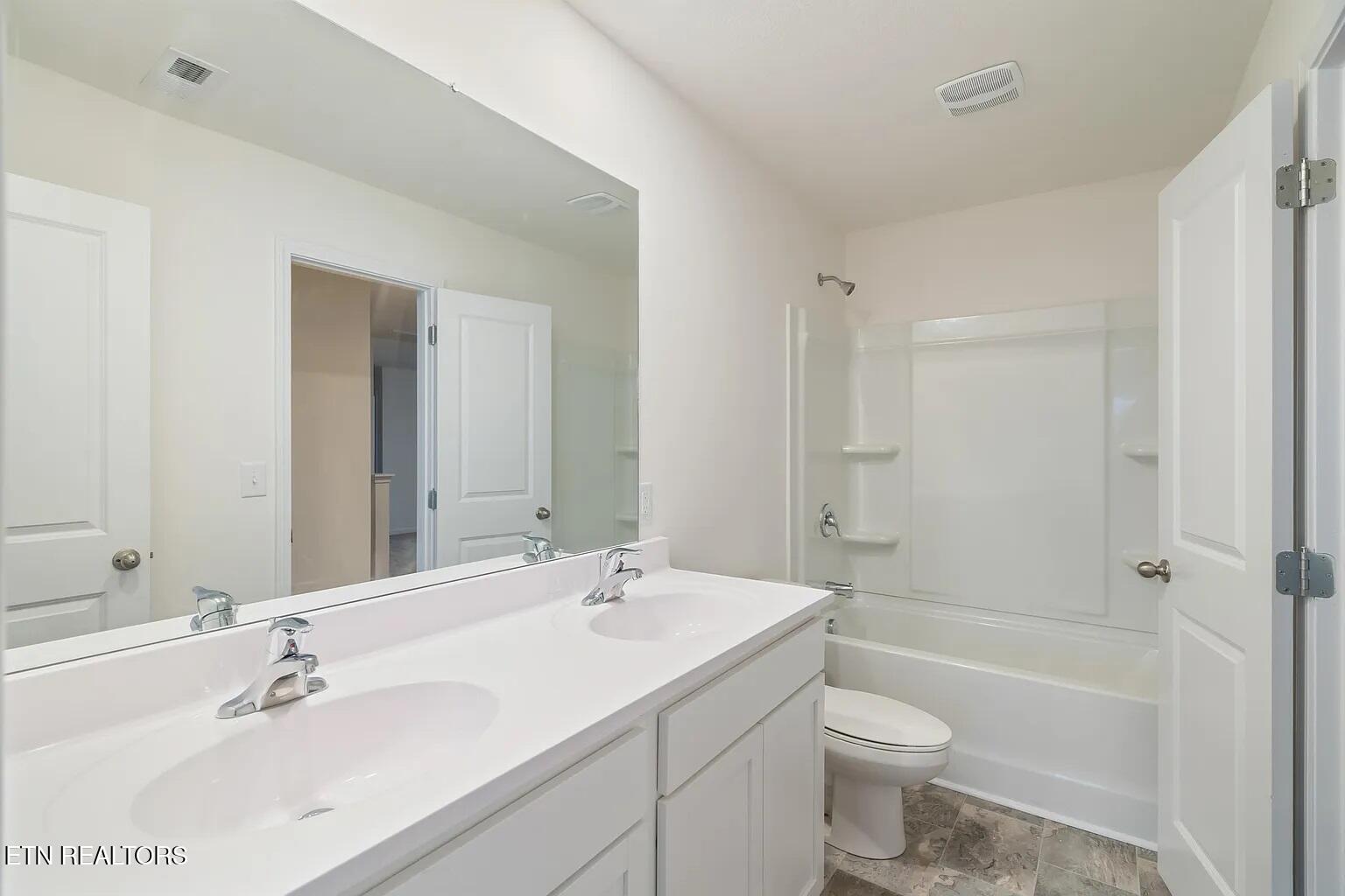 153 Kaley Lane Lenoir City TN 37771