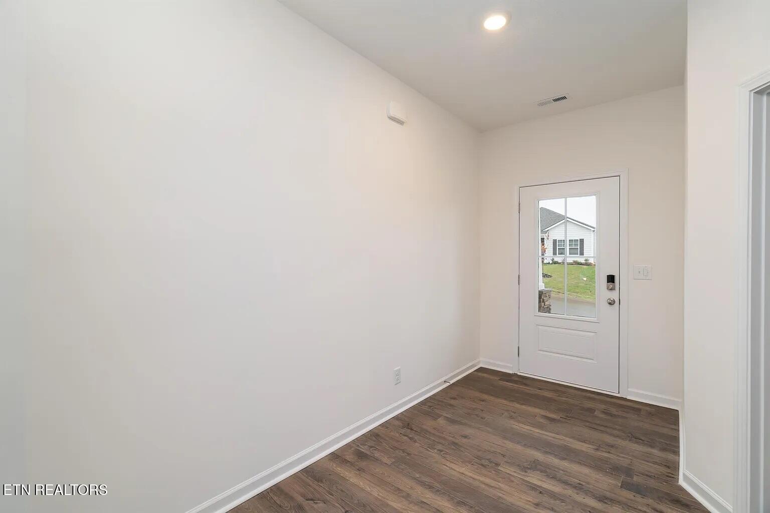 153 Kaley Lane Lenoir City TN 37771