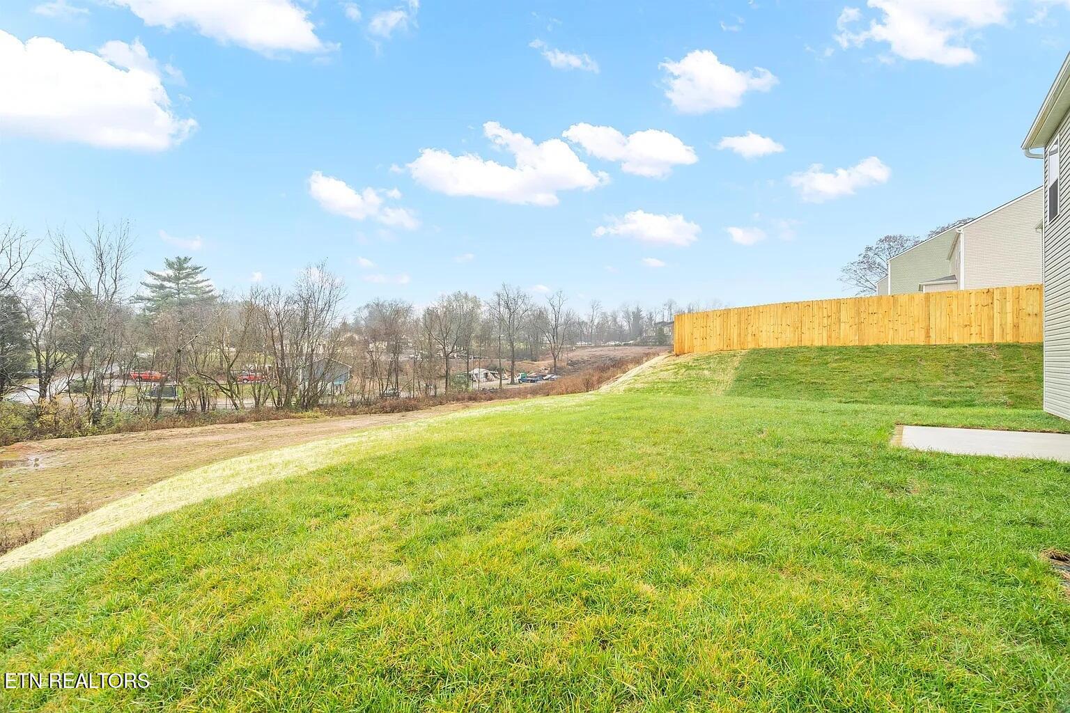 153 Kaley Lane Lenoir City TN 37771