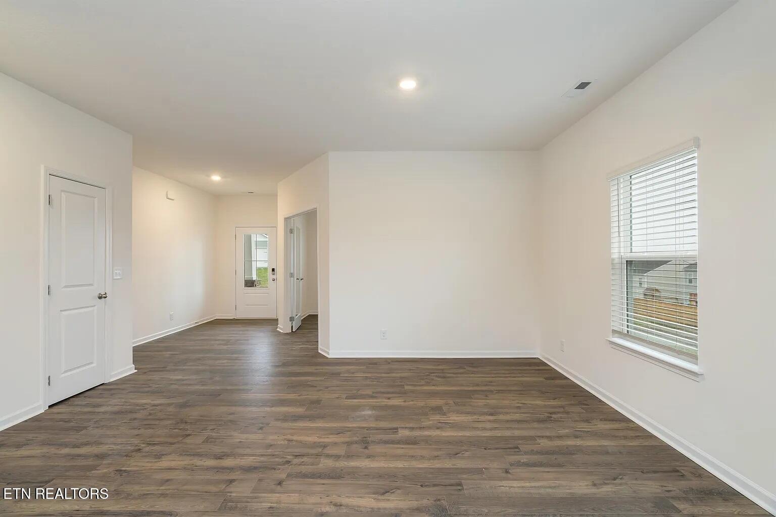 153 Kaley Lane Lenoir City TN 37771