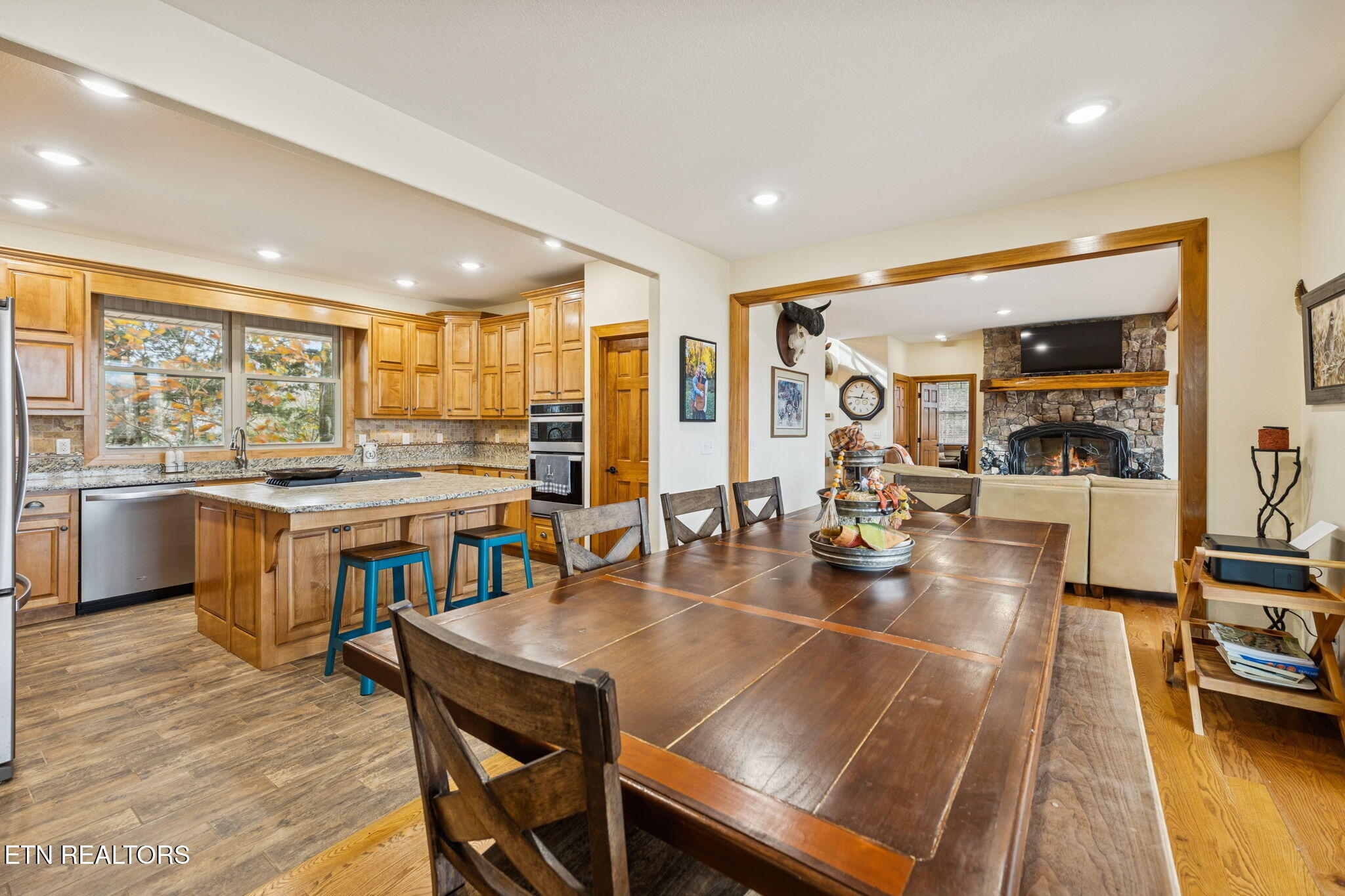 2070 Holly Bend Drive Byrdstown TN 38549