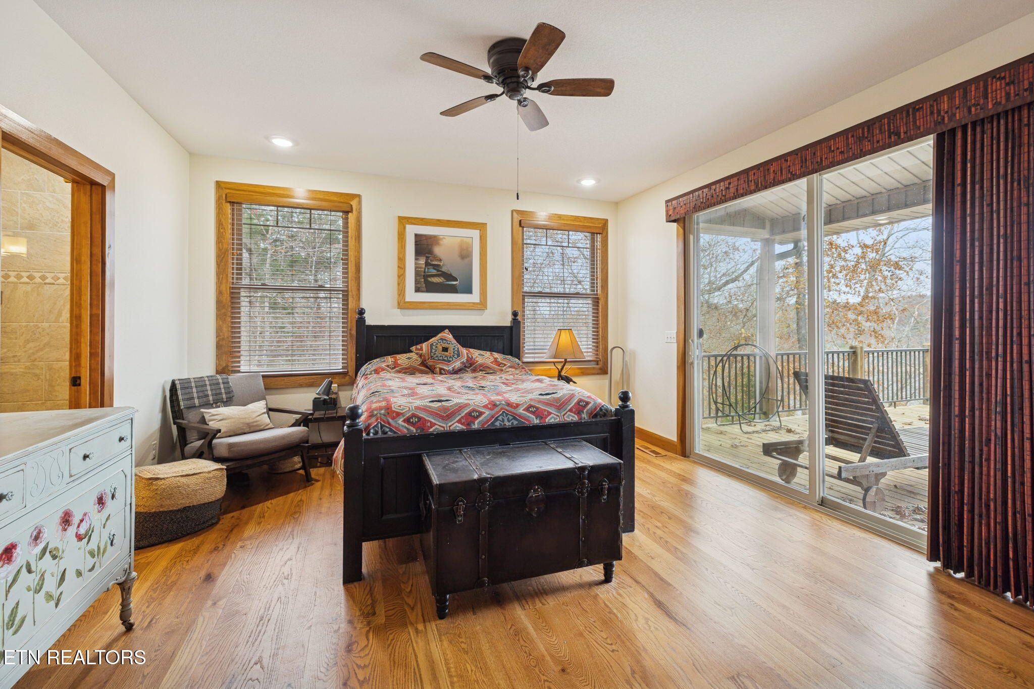 2070 Holly Bend Drive Byrdstown TN 38549