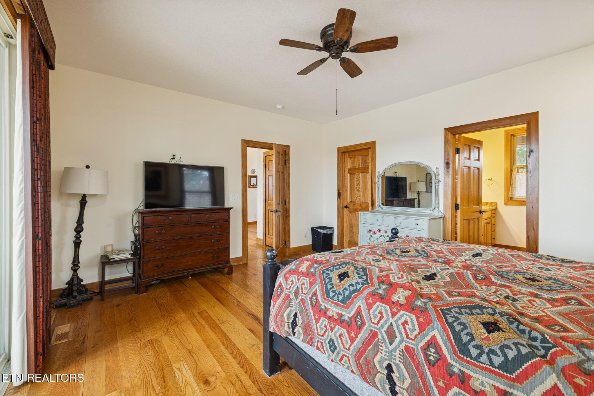 2070 Holly Bend Drive Byrdstown TN 38549