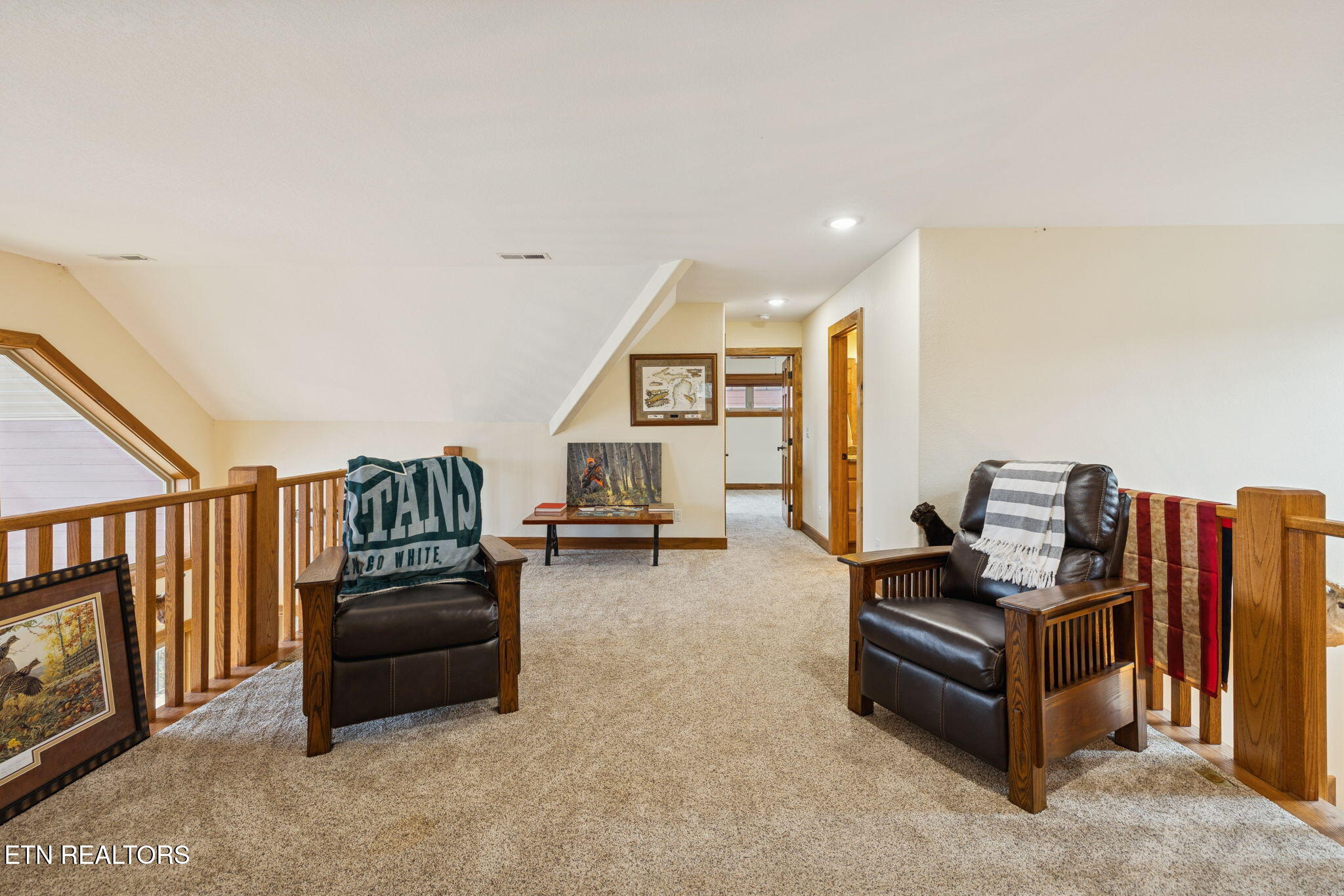 2070 Holly Bend Drive Byrdstown TN 38549