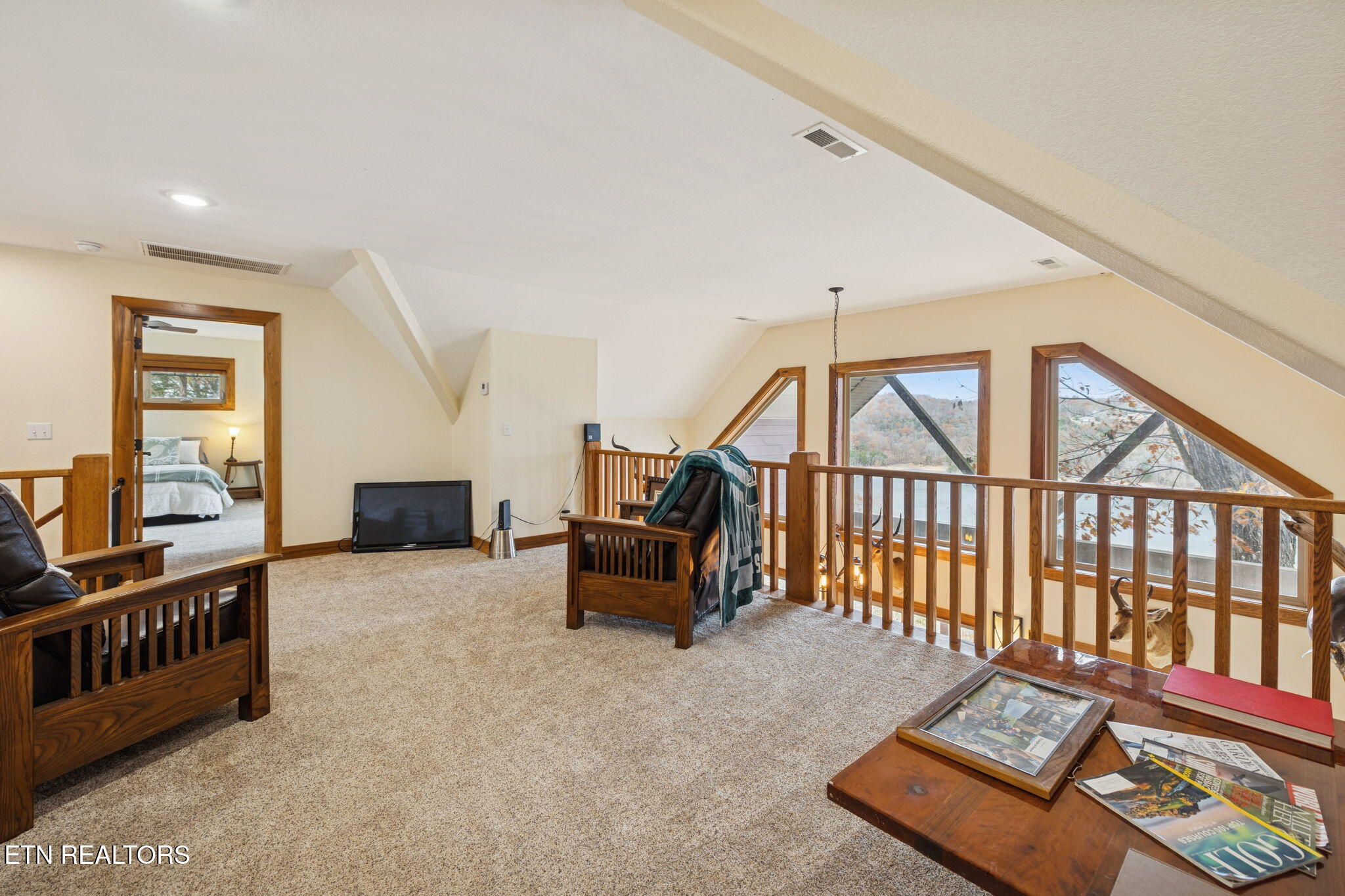 2070 Holly Bend Drive Byrdstown TN 38549
