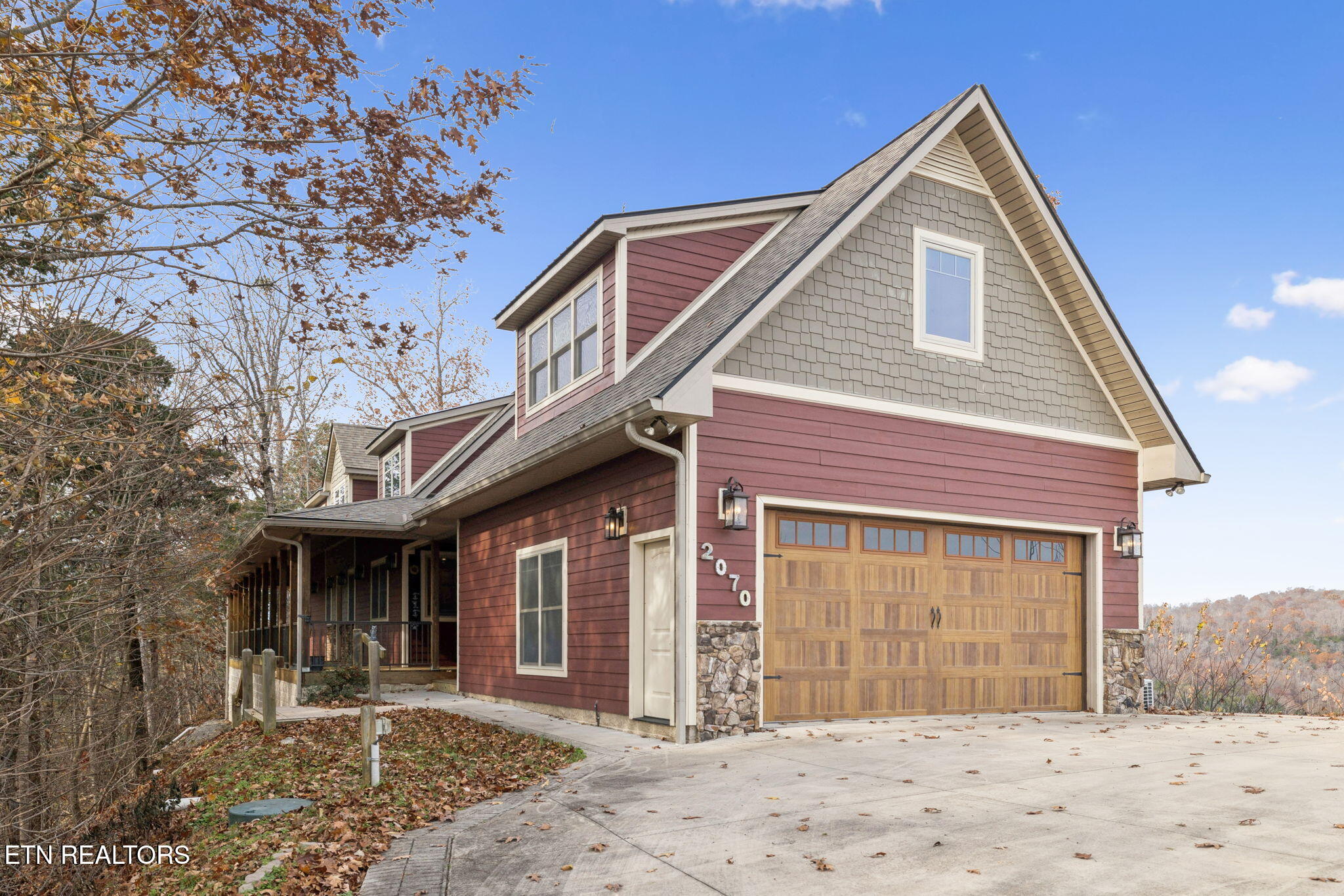 2070 Holly Bend Drive Byrdstown TN 38549