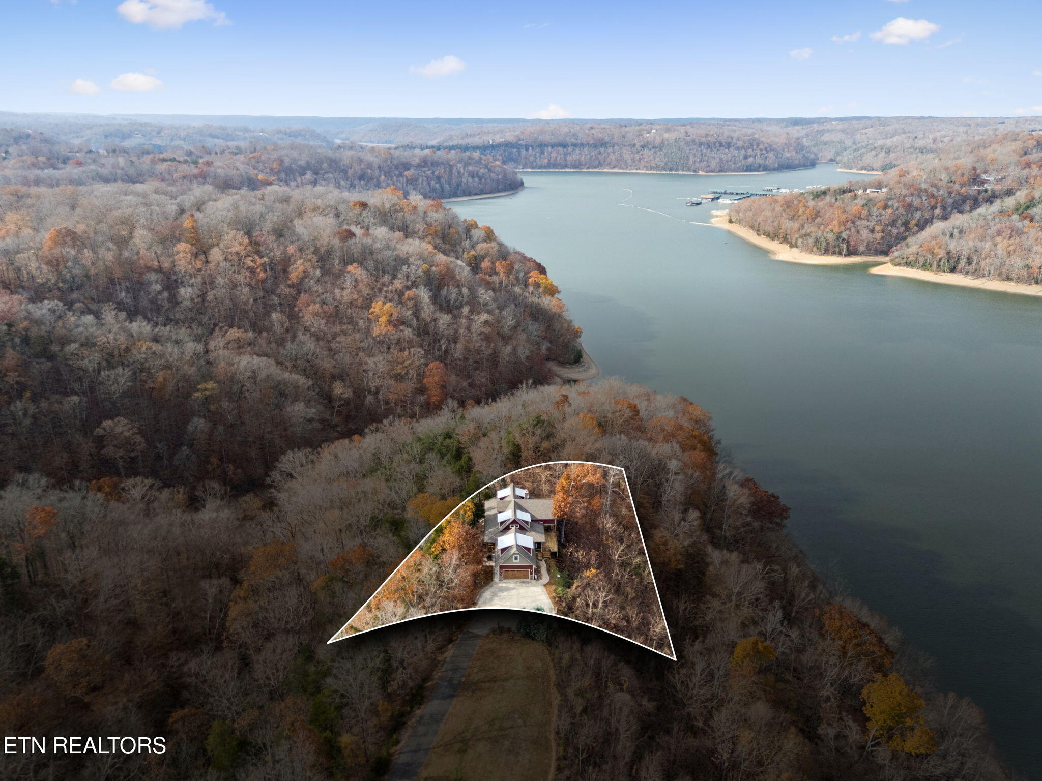 2070 Holly Bend Drive Byrdstown TN 38549