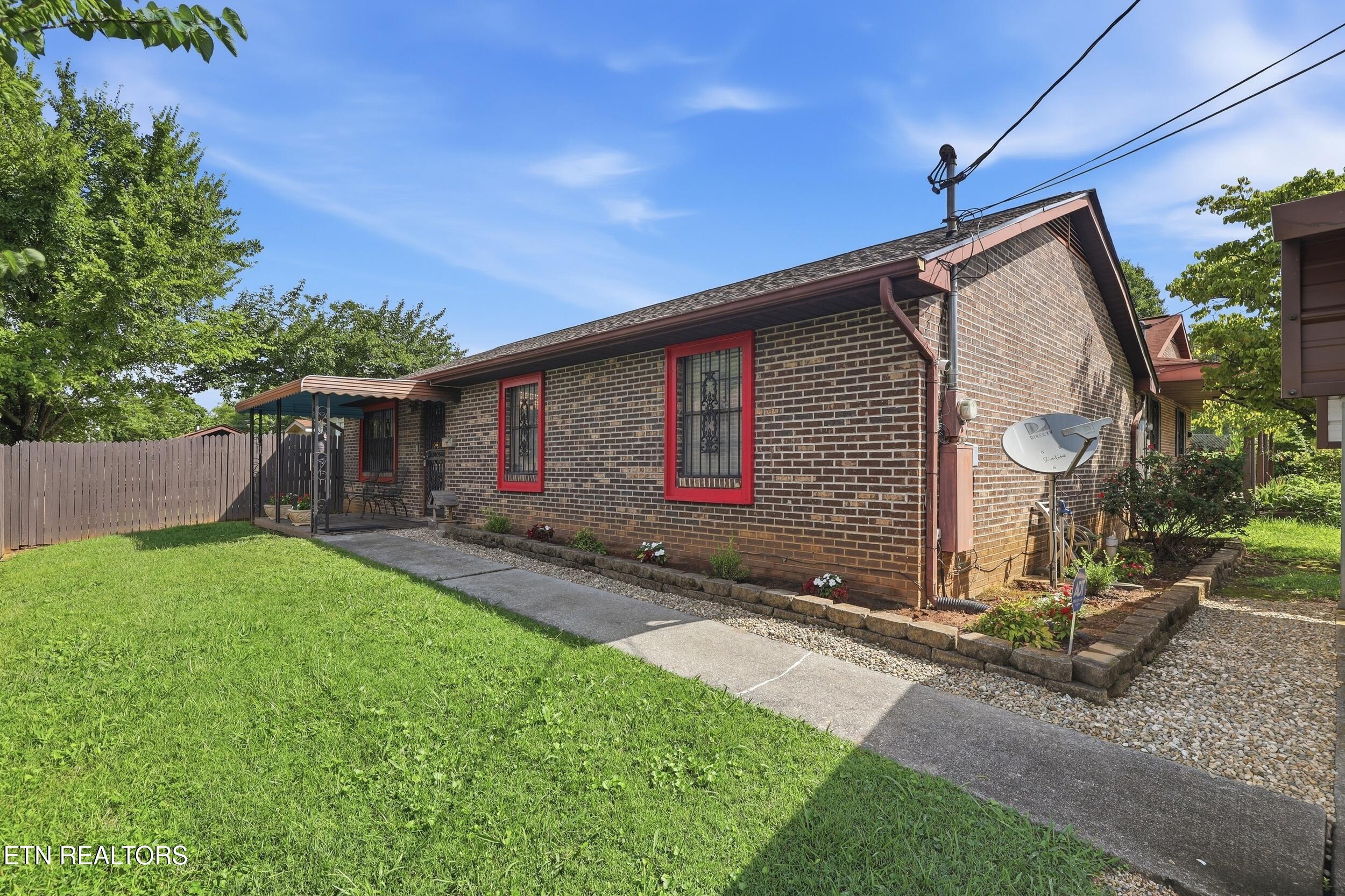 3205 Lansing Avenue Knoxville TN 37914