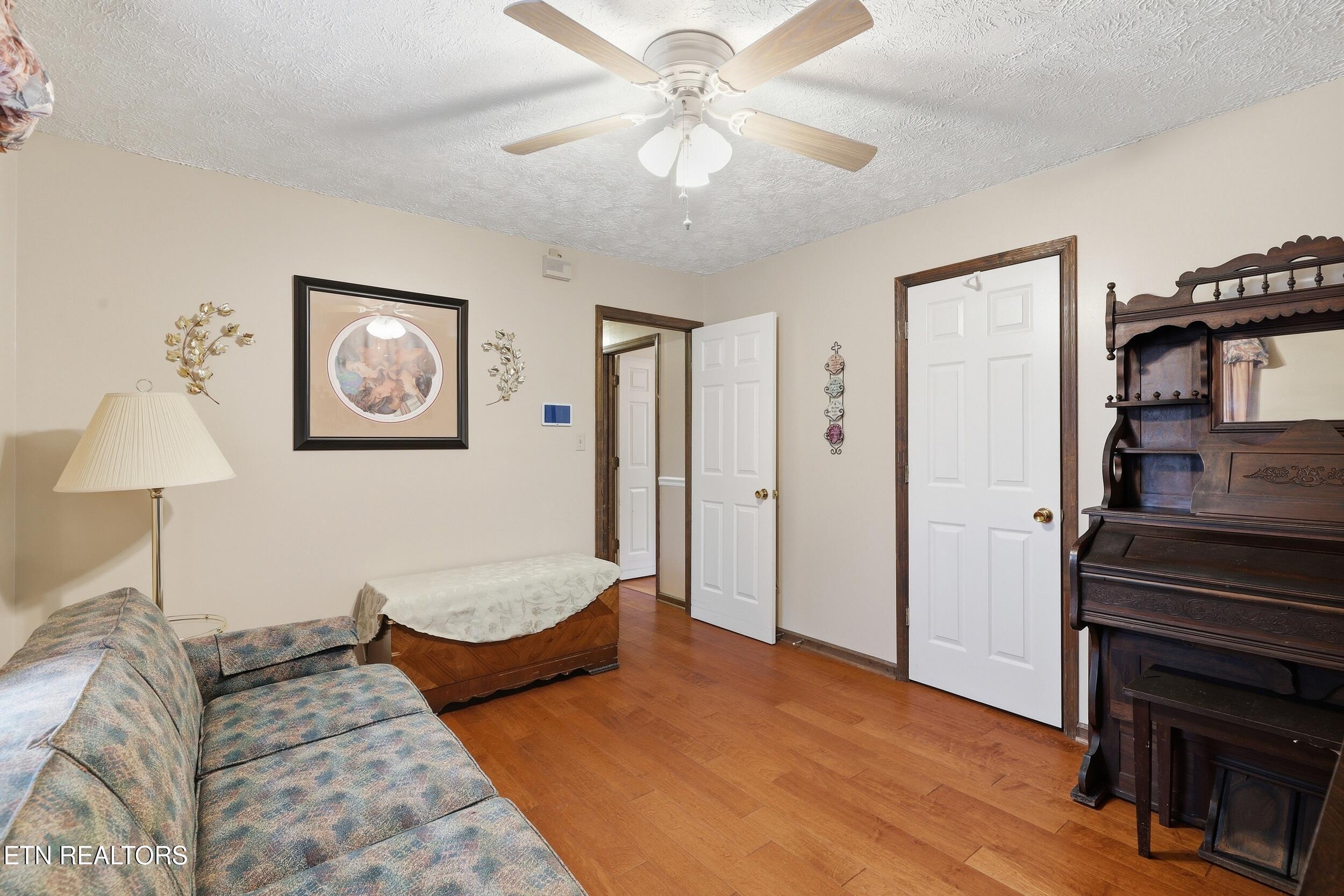 3205 Lansing Avenue Knoxville TN 37914