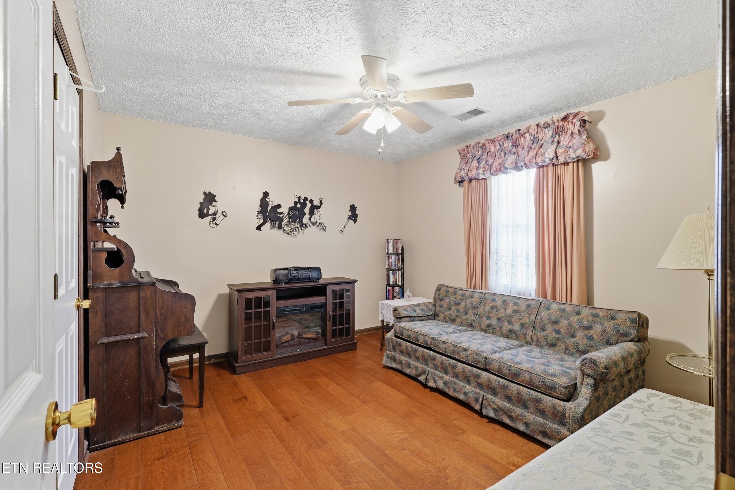 3205 Lansing Avenue Knoxville TN 37914