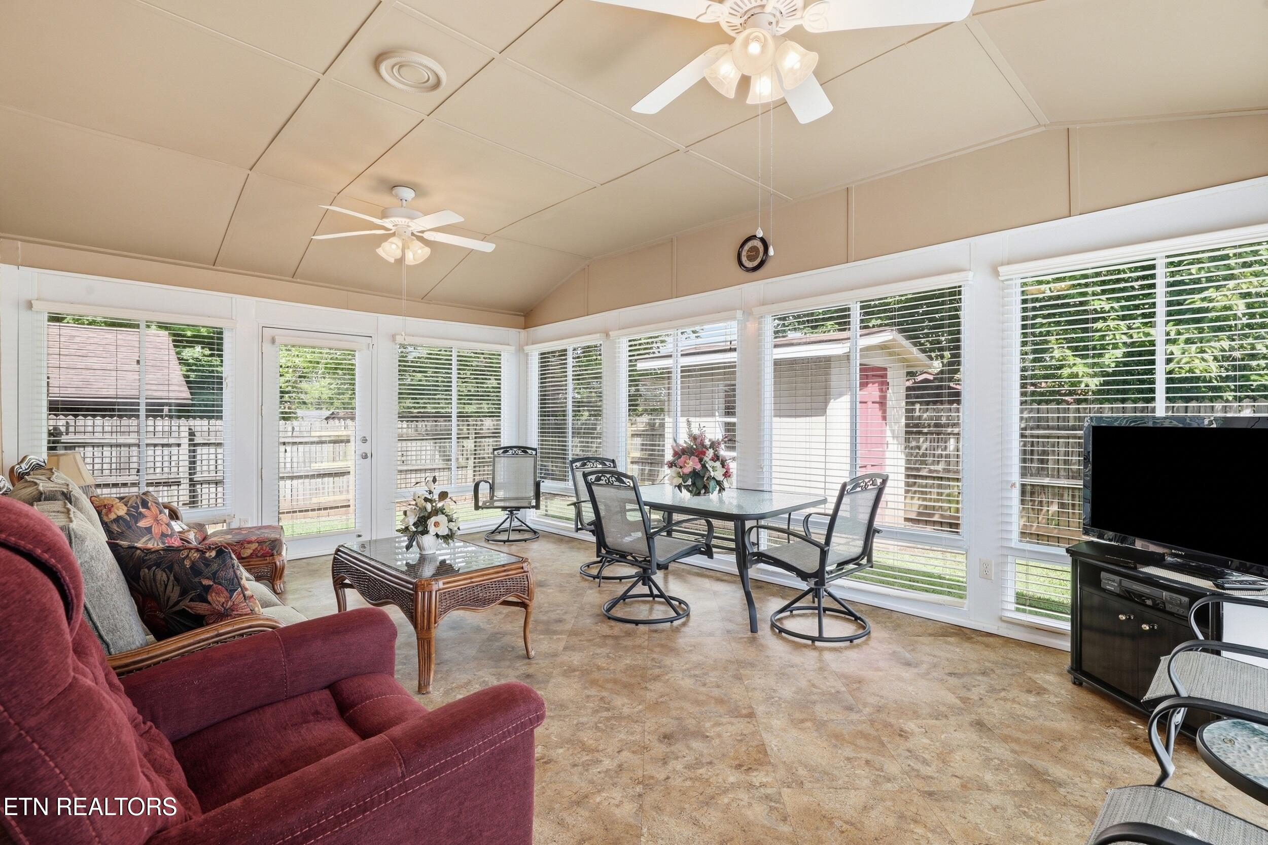 3205 Lansing Avenue Knoxville TN 37914