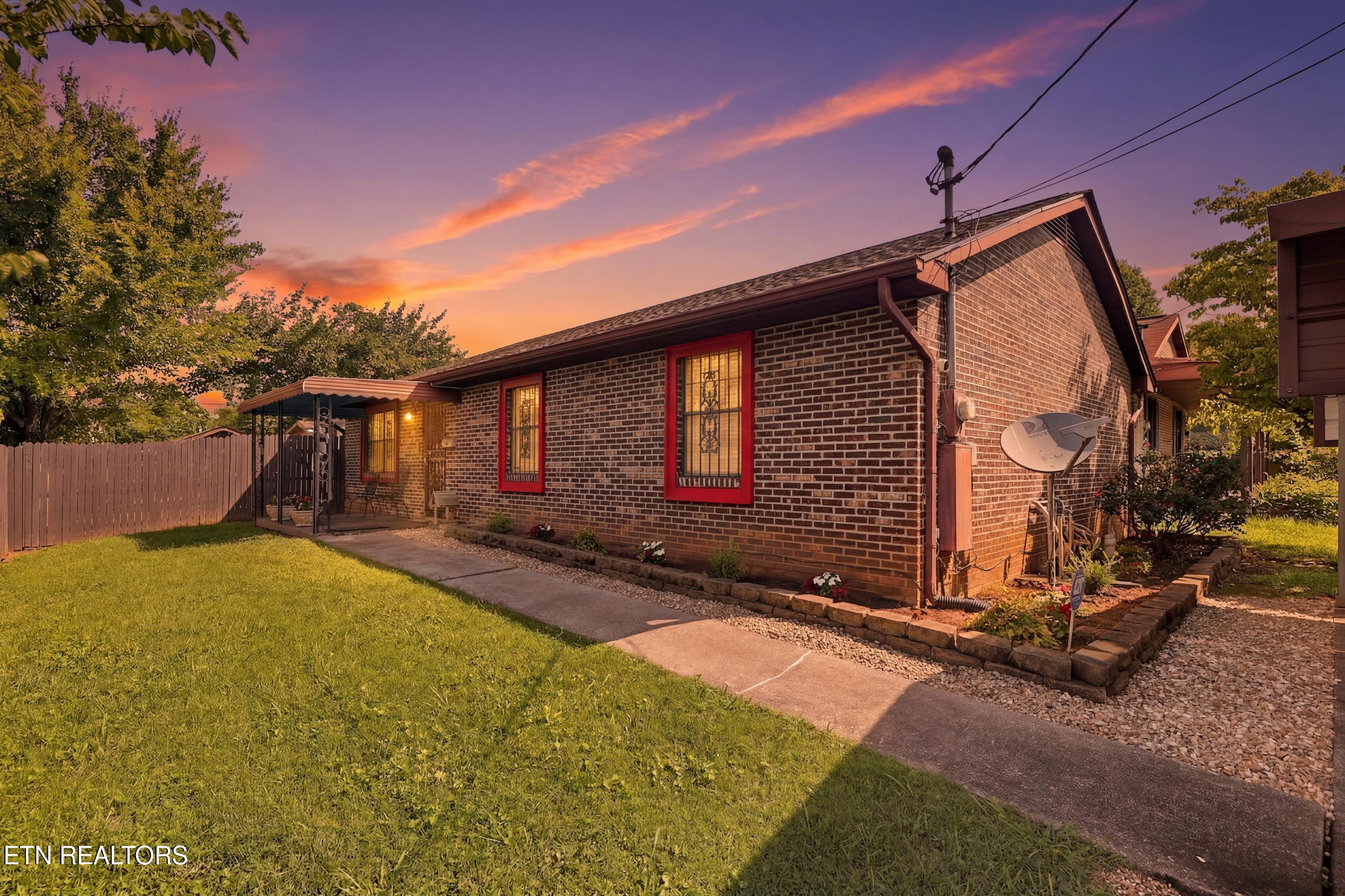 3205 Lansing Avenue Knoxville TN 37914