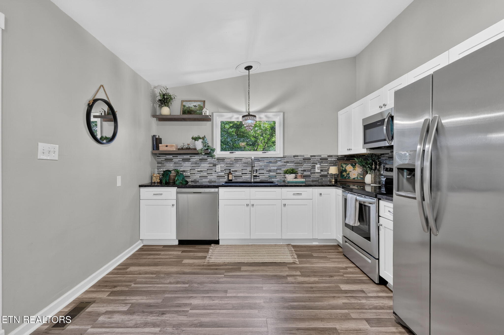 4305 Thornwood Drive Knoxville TN 37921