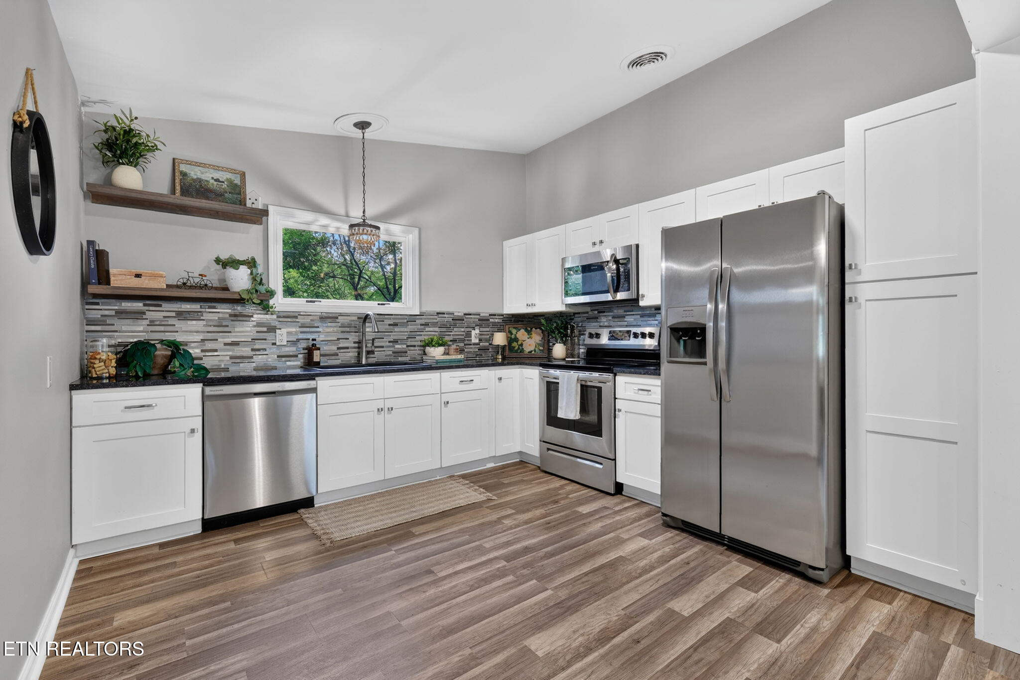 4305 Thornwood Drive Knoxville TN 37921