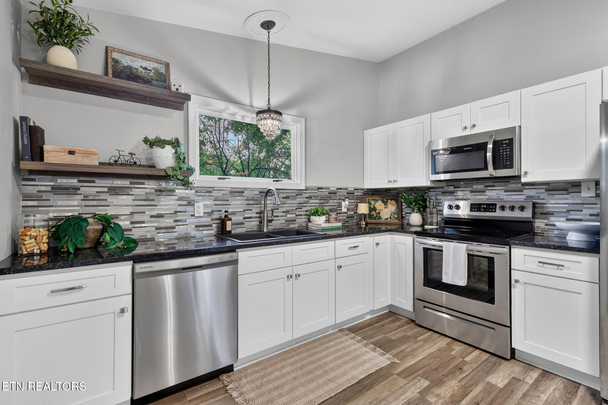 4305 Thornwood Drive Knoxville TN 37921