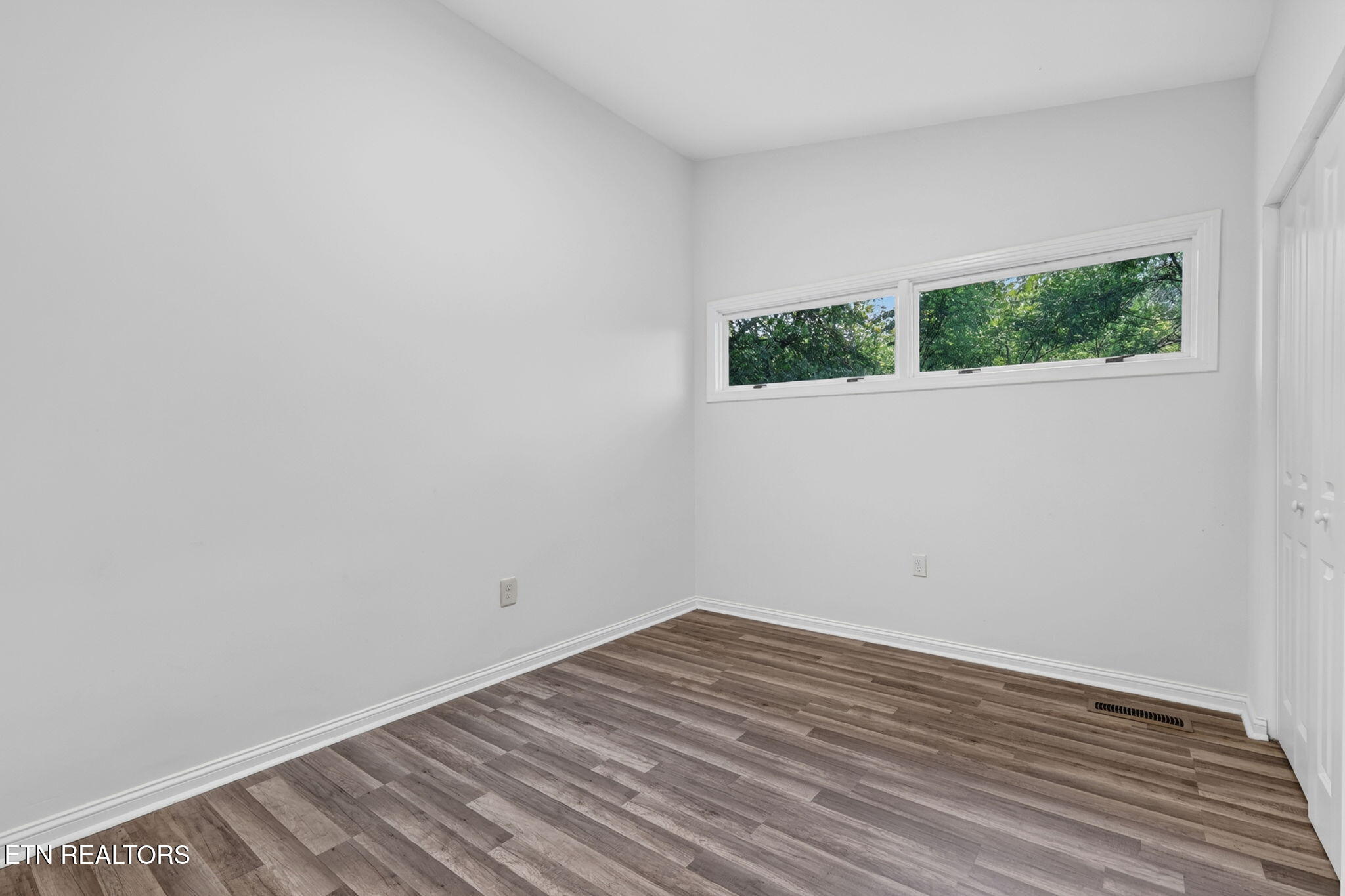 4305 Thornwood Drive Knoxville TN 37921