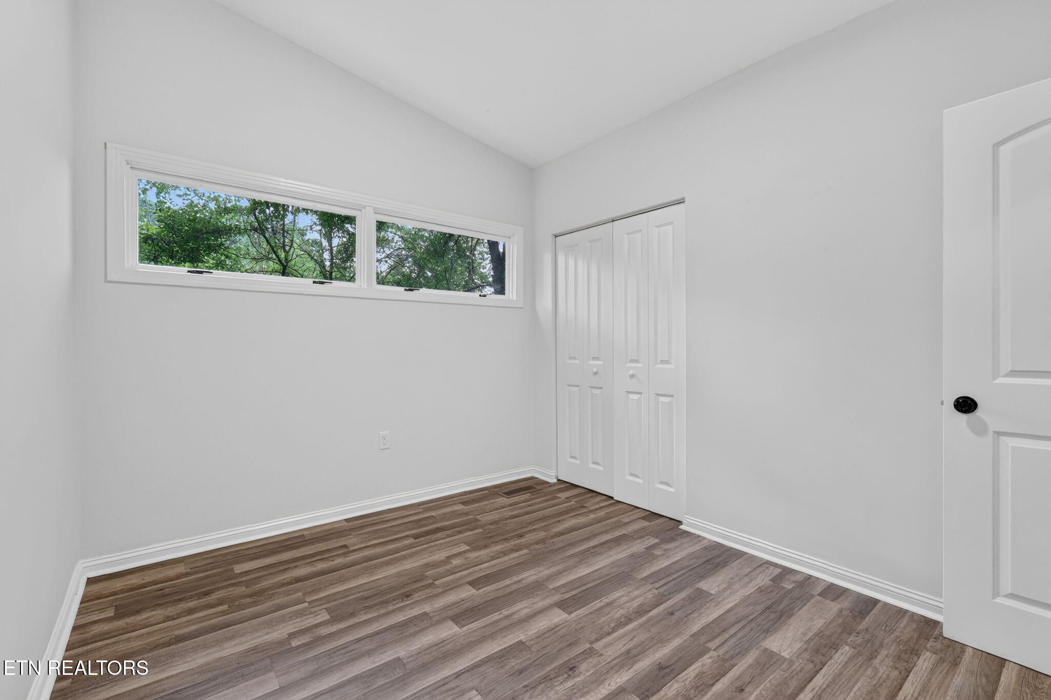 4305 Thornwood Drive Knoxville TN 37921