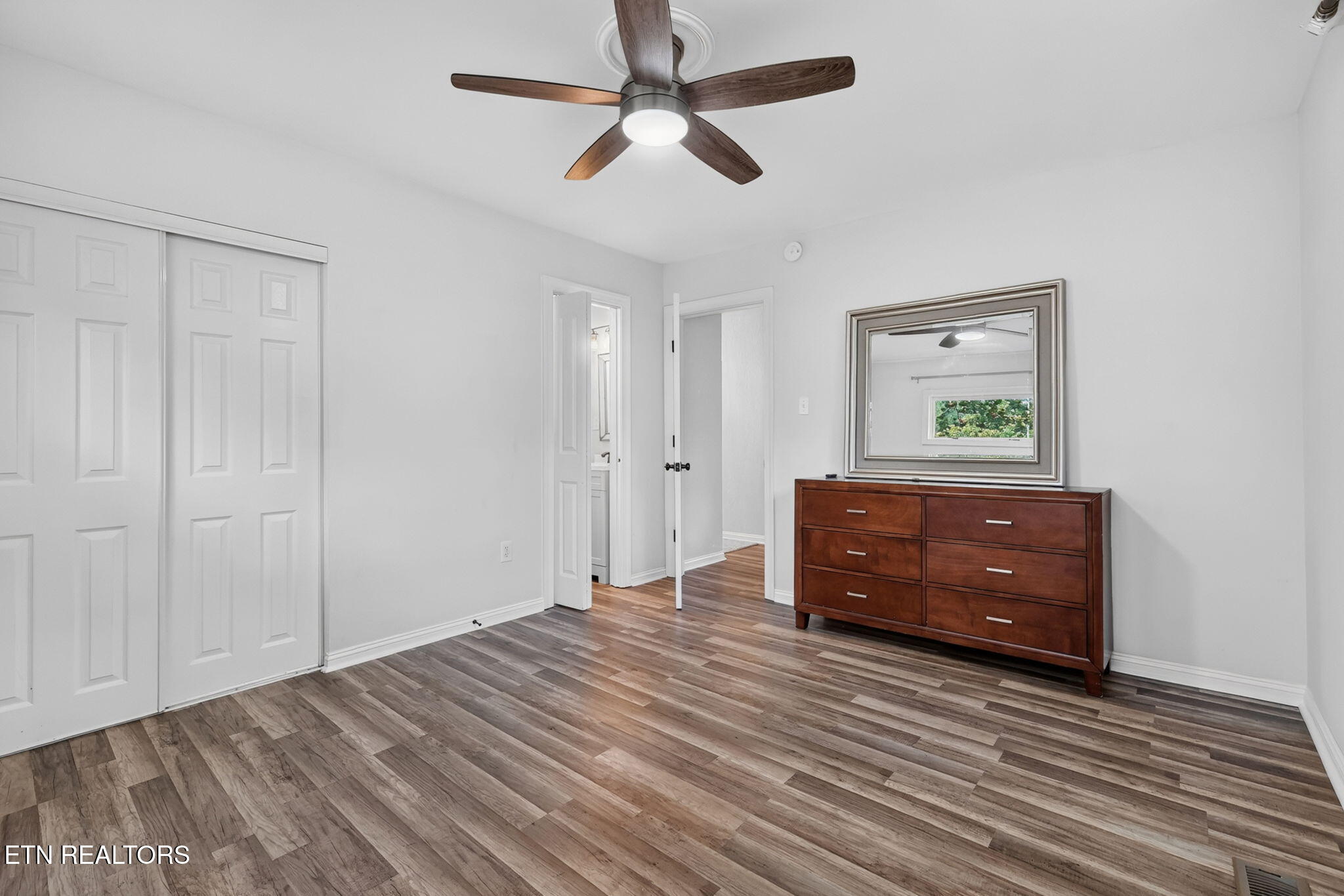 4305 Thornwood Drive Knoxville TN 37921