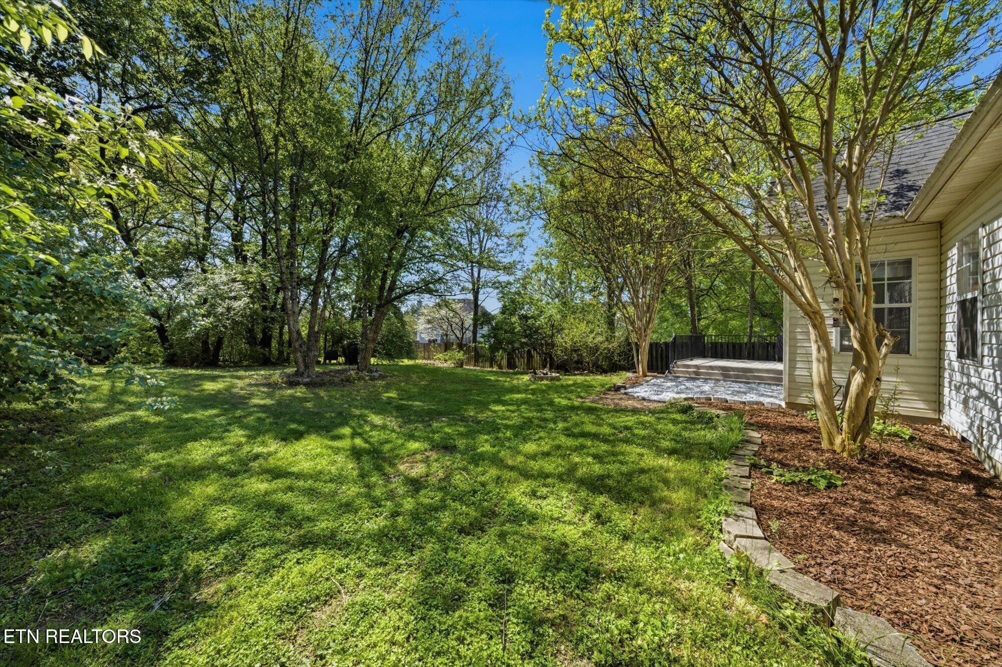 2412 Maple Crest Lane Knoxville TN 37921