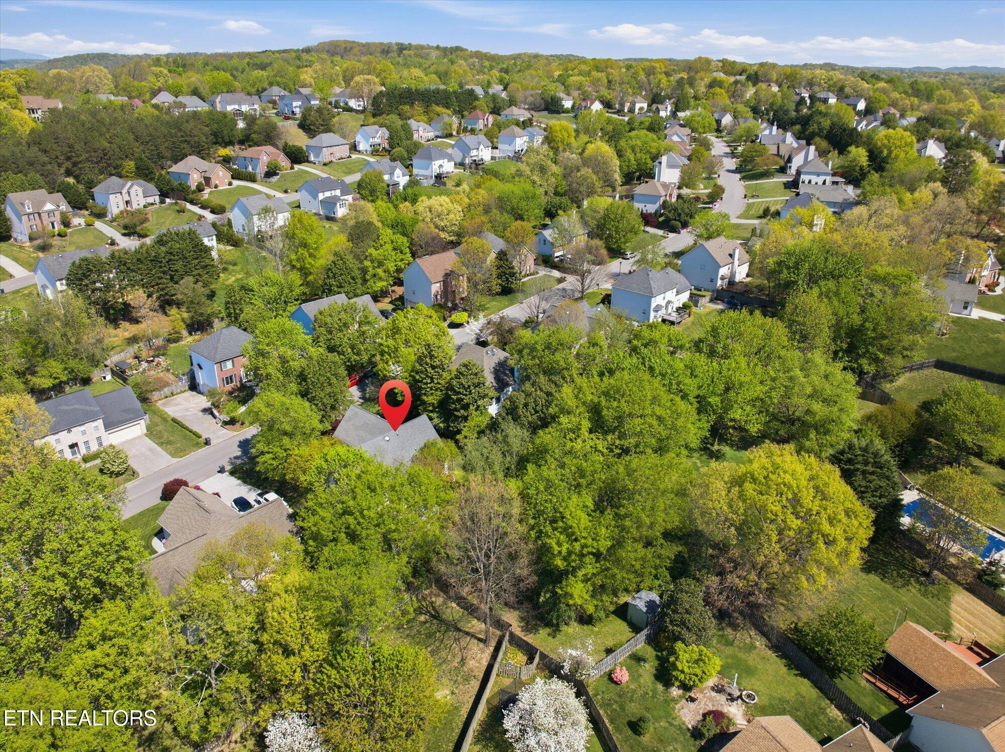 2412 Maple Crest Lane Knoxville TN 37921
