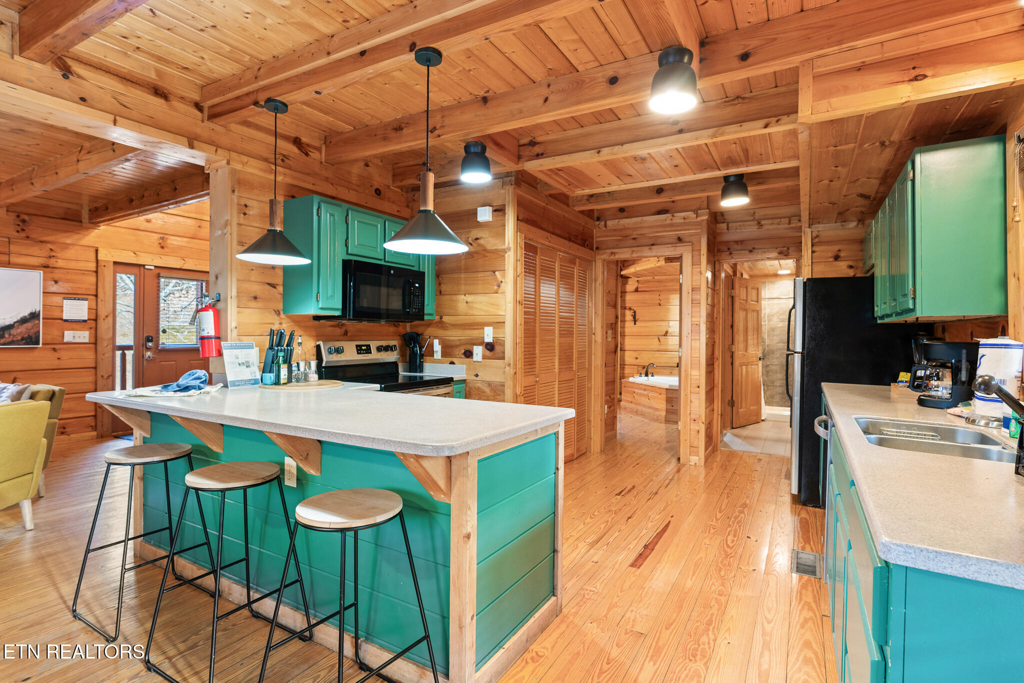 3318 Covered Bridge Way Sevierville TN 37862
