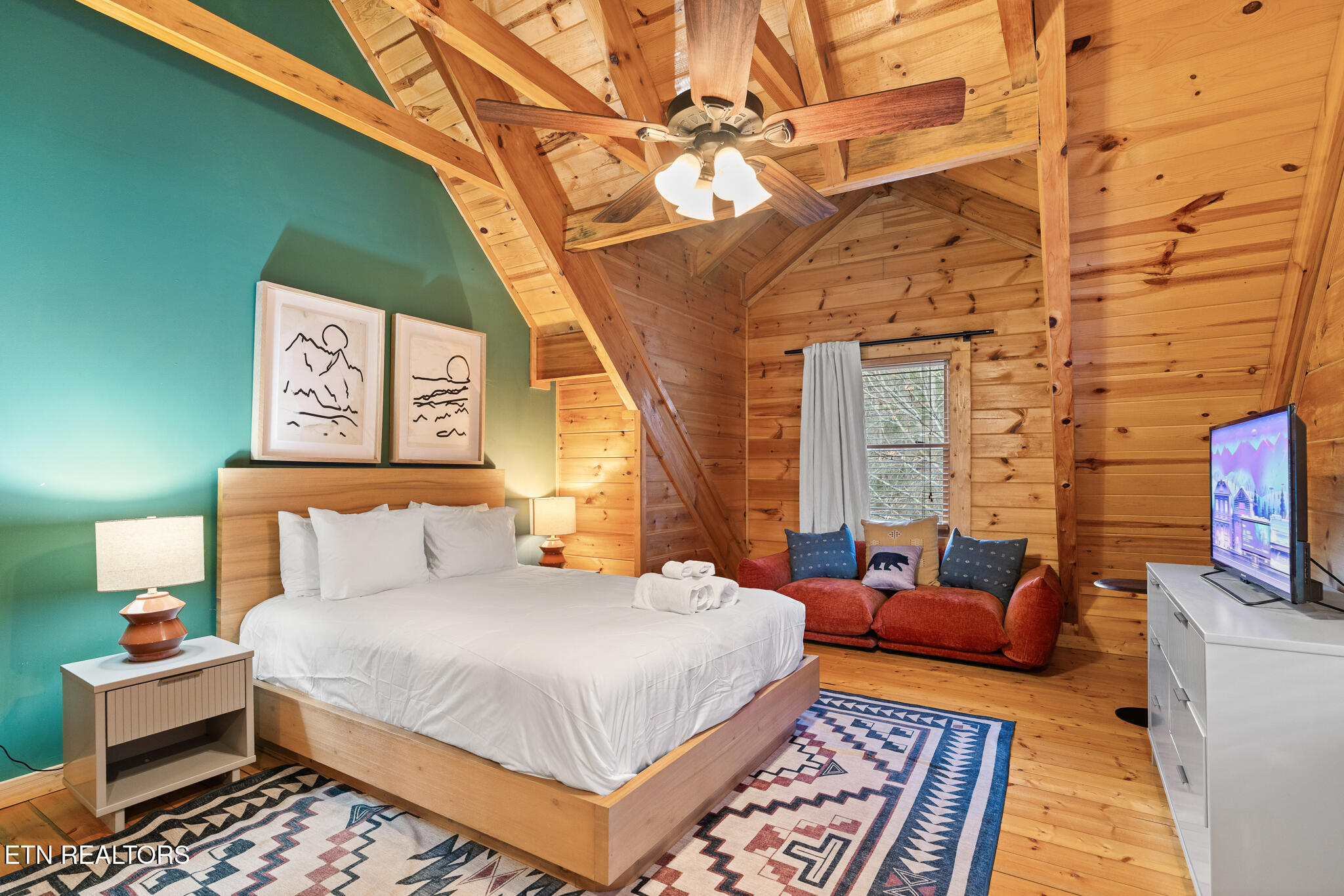 3318 Covered Bridge Way Sevierville TN 37862